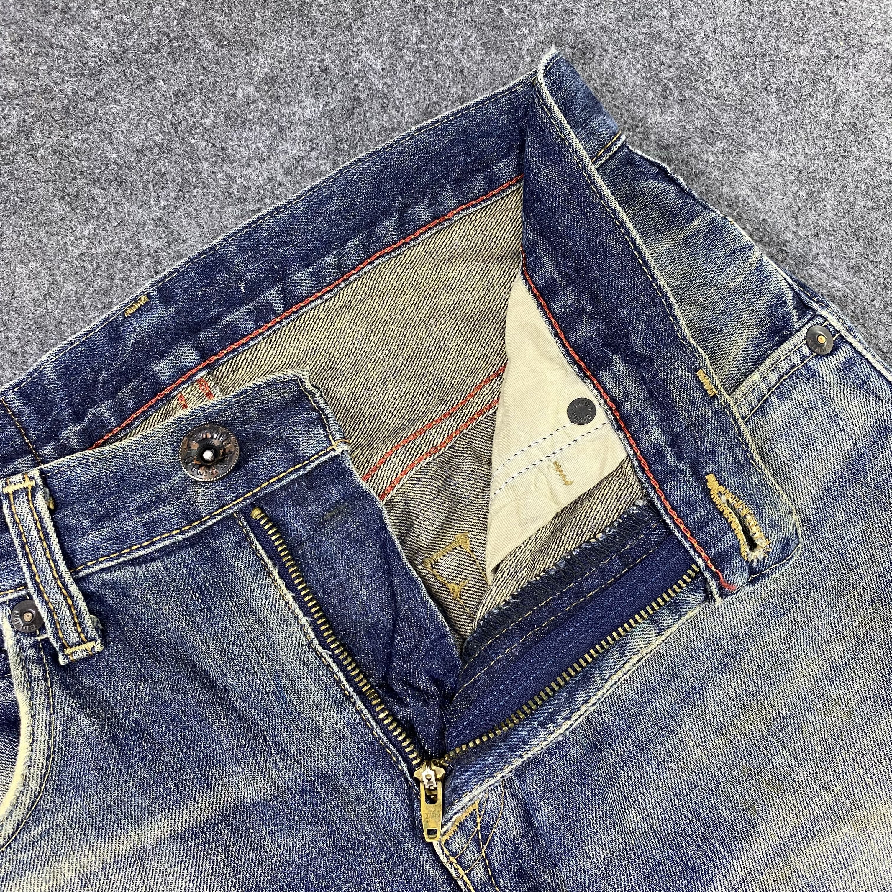 Edwin × Jean × Vintage Vintage Edwin EX404 Distressed Blue Wash Jeans - J1156 Size US 32 / EU 48 - 7 Thumbnail