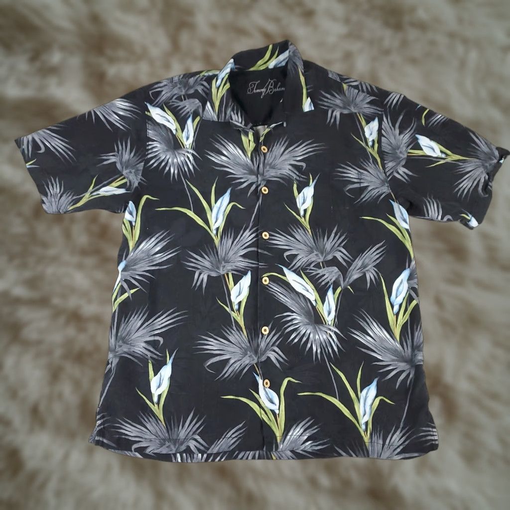 Tommy Bahama Tommy Bahama Hawaiian Button-Up Shirt Mens Large Gray Blue Floral Silk Short Sleeve Classic Tropical Size US L / EU 52-54 / 3 - 1 Thumbnail