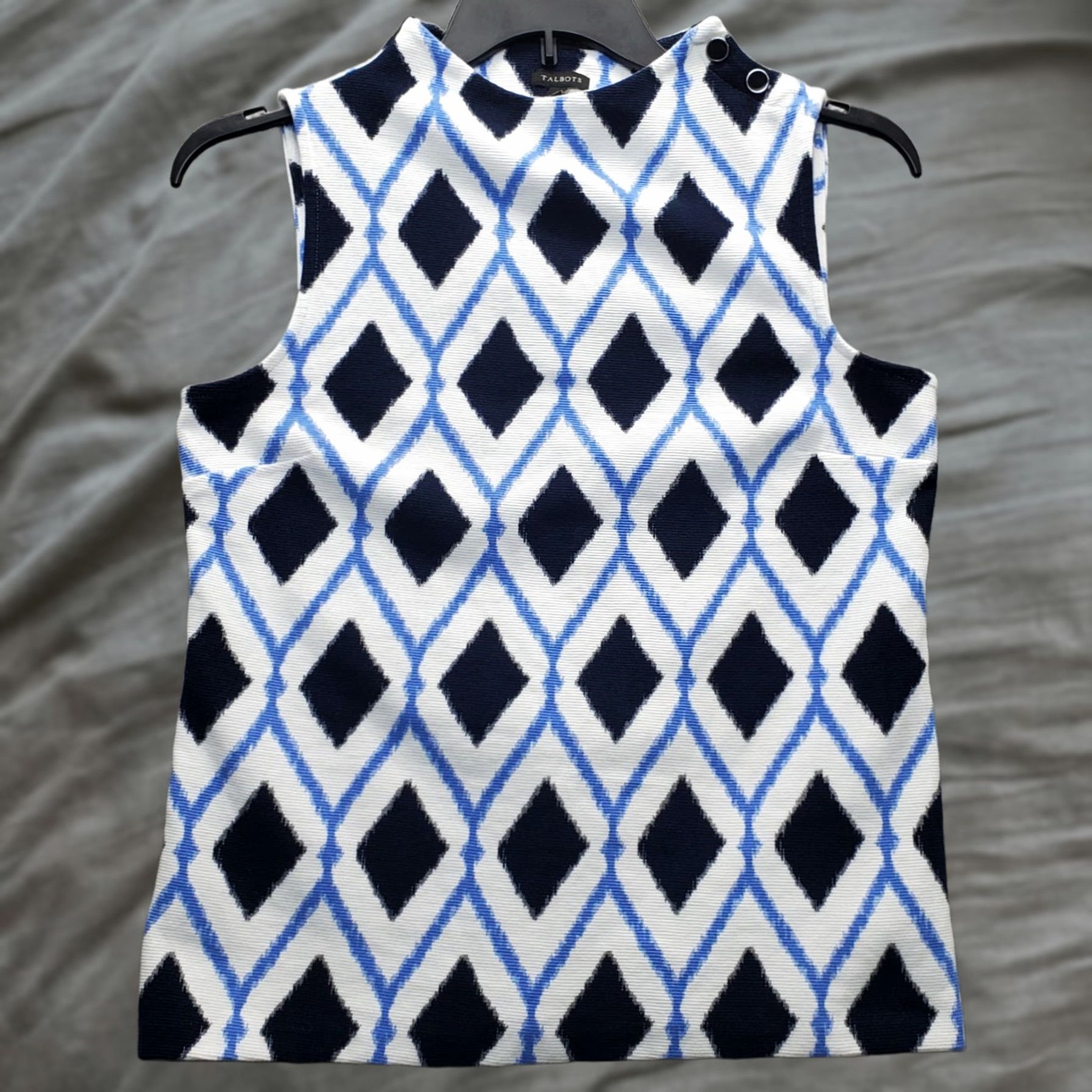 Talbots Talbots Blouse Women Small Multicolor Diamond Print Sleeveless Crew Neck Pullover Cap Size S / US 4 / IT 40 - 1 Thumbnail