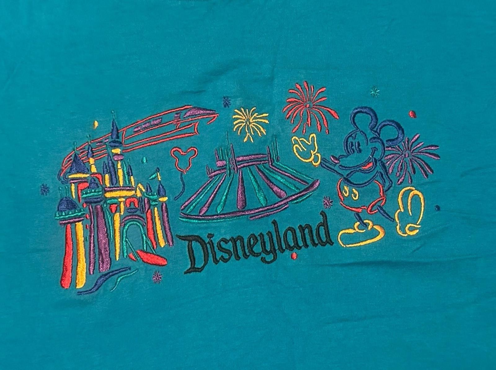 Disney Vintage Disney Originals Mickey Mouse Disneyland TShirt L/XL Size US L / EU 52-54 / 3 - 2 Thumbnail