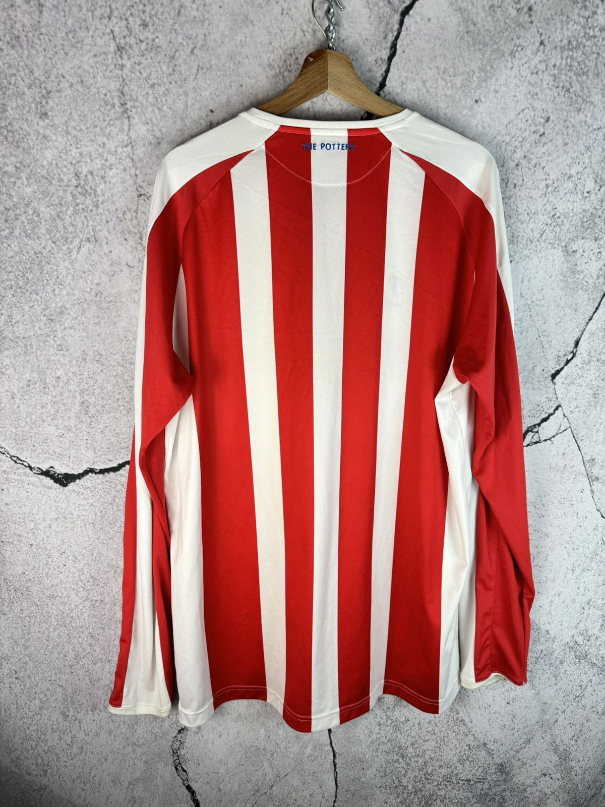 Warrior STOKE CITY LONG SLEEVE SOCCER SHIRT WARRIOR Size US XXL / EU 58 / 5 - 2 Thumbnail