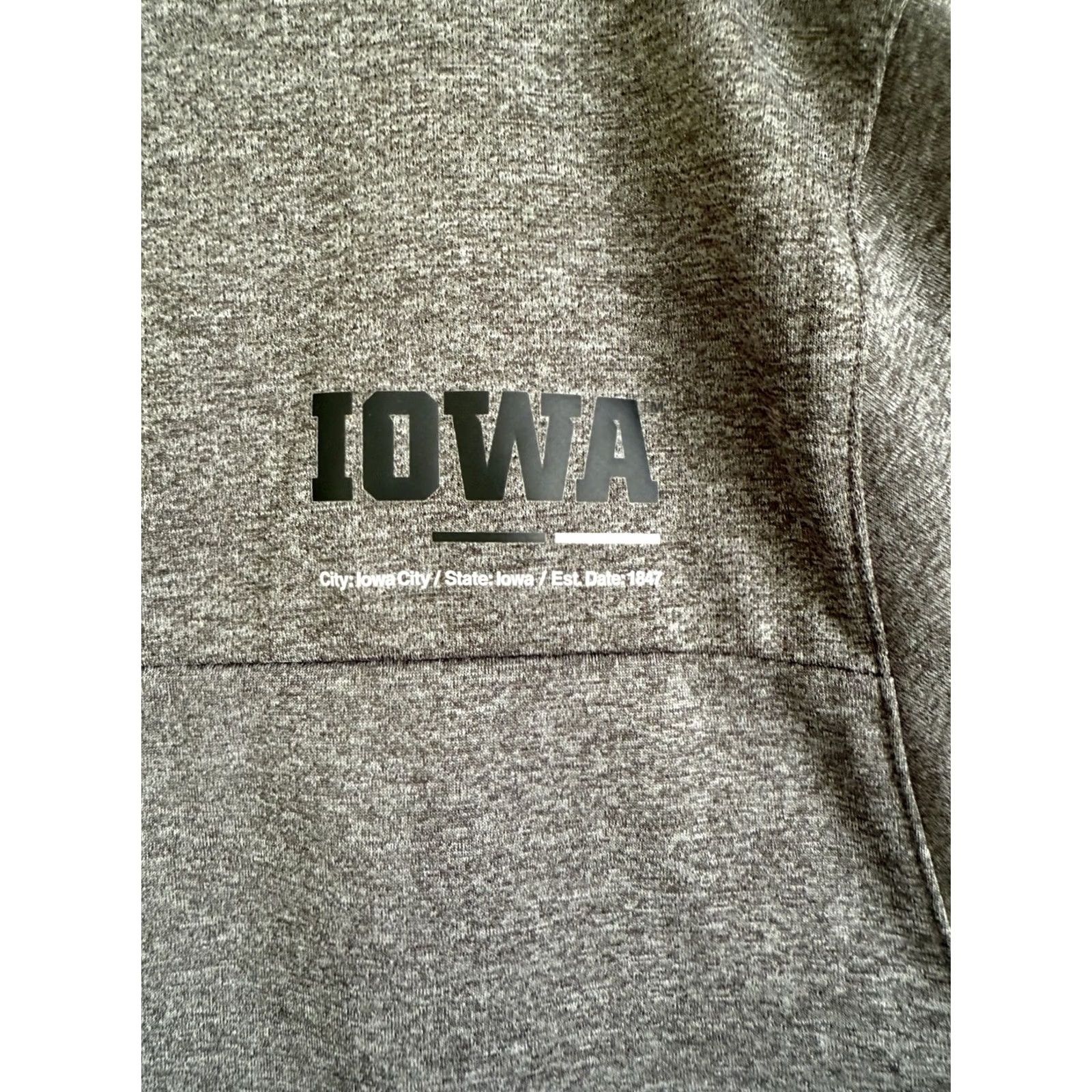 Nike Nike Hawkeyes Dri-Fit Long Sleeve Shirt 2XL Gray Mens Football Basketball Sport Size US XXL / EU 58 / 5 - 6 Thumbnail