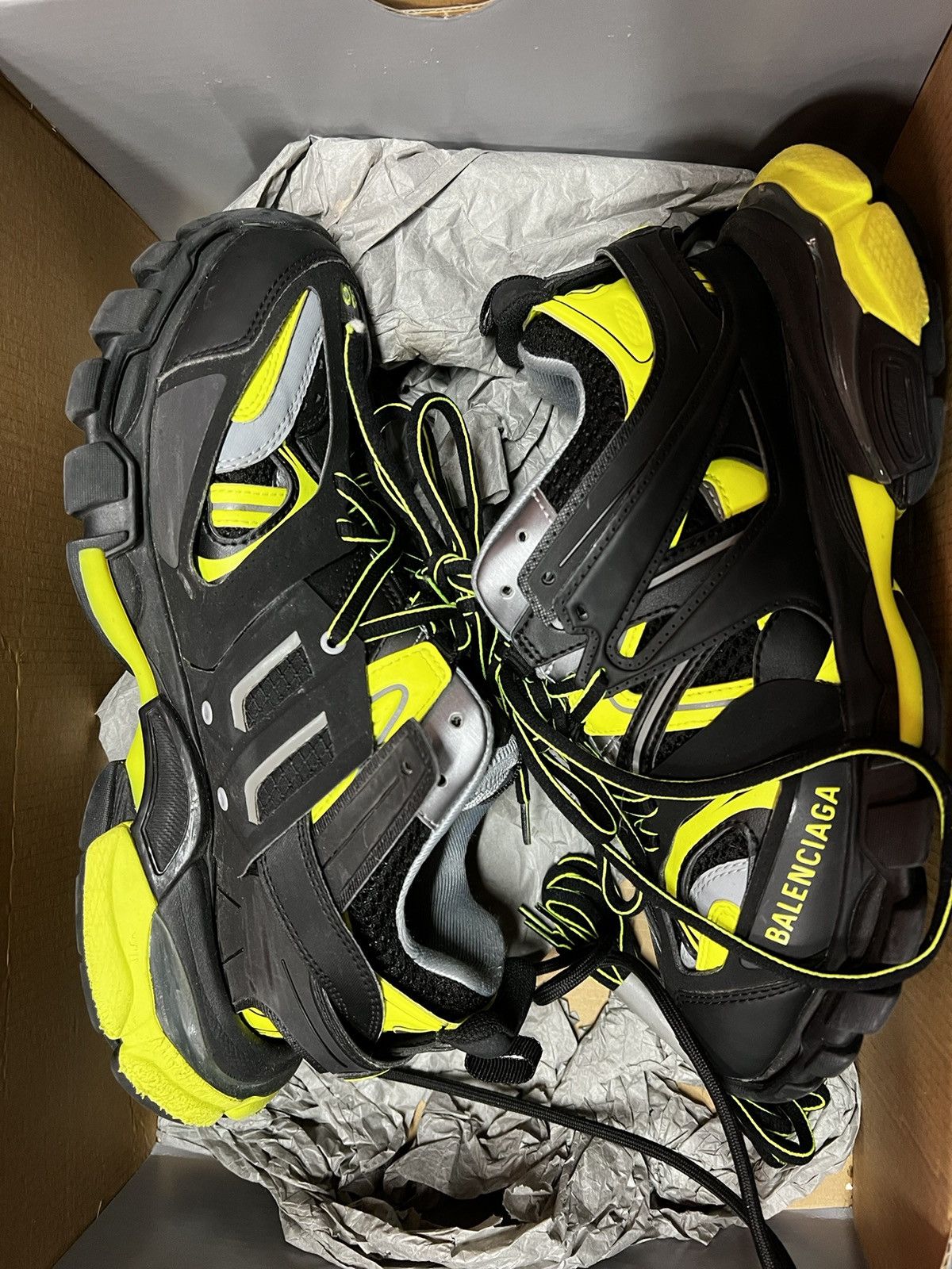 Balenciaga × Vetements Balenciaga Black and Neon Yellow Track Sneakers size 39.5 Size US 8.5 / EU 41-42 - 3 Thumbnail