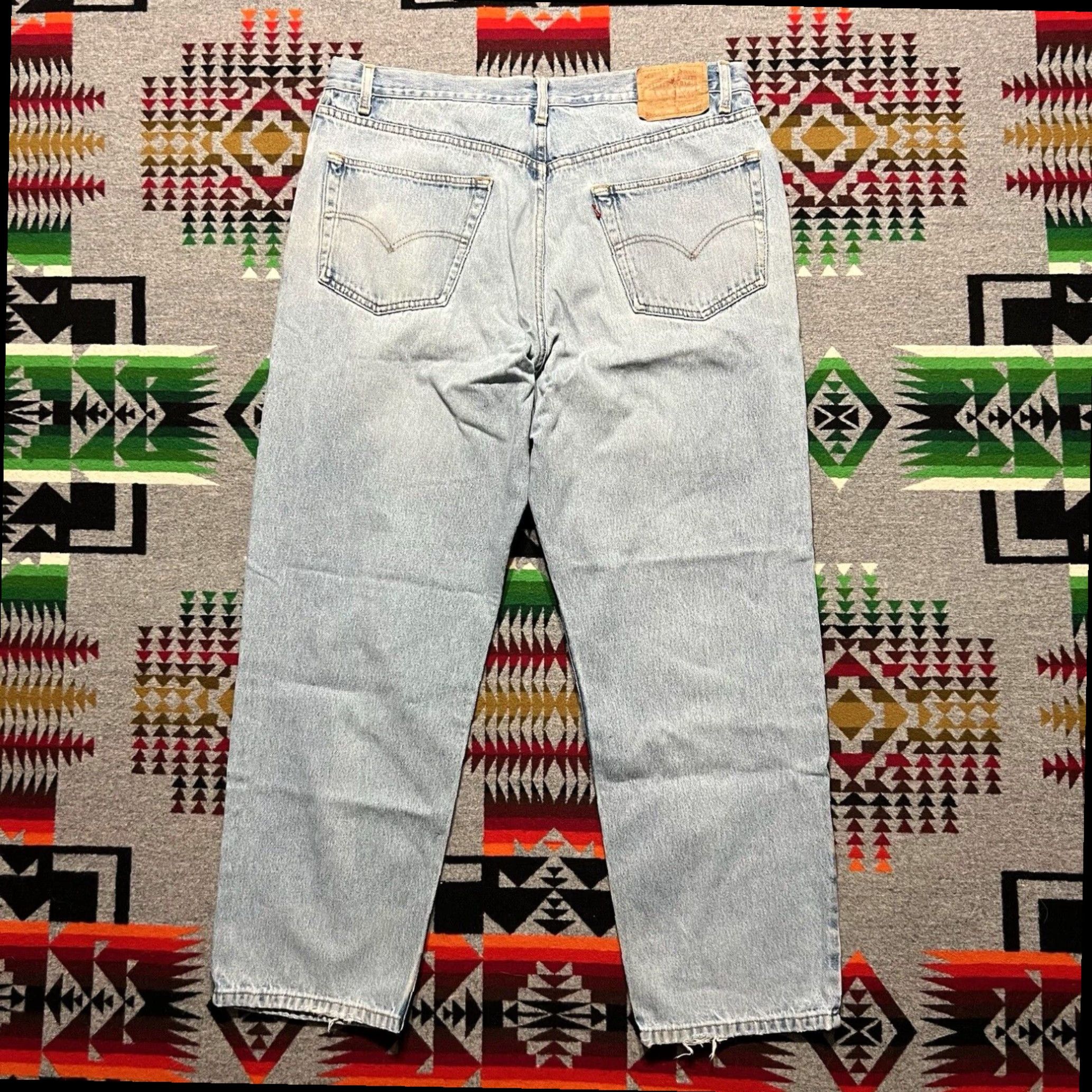 RARE hotsell USA Mens Levis 550 relaxed fit Vintage ORANGE TAG khaki jeans size 40 x 30