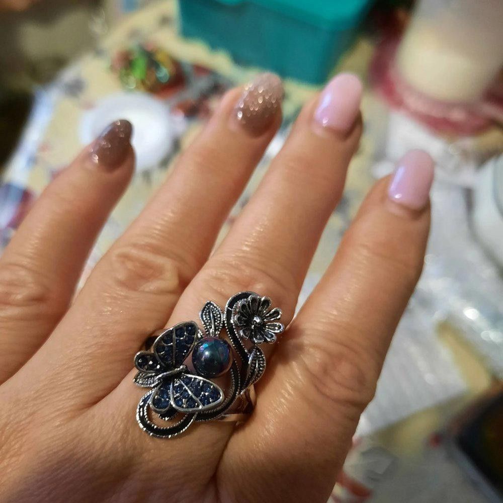 Designer Vintage Navy Blue Pearl Butterfly Silver Flower Ring- Size 7 Size ONE SIZE - 6 Thumbnail