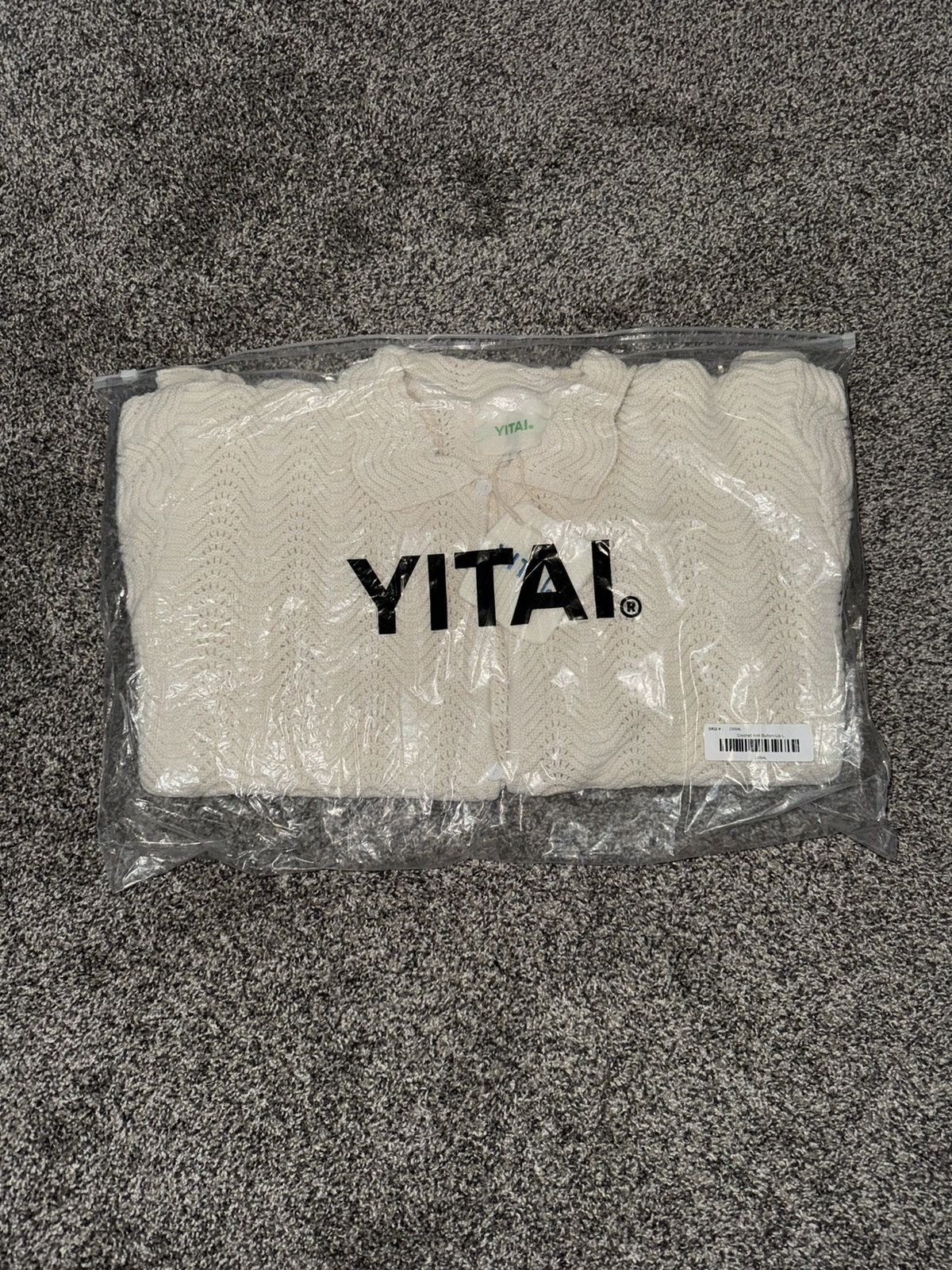 YITAI Yitai Ivory Shale Stitch Button Up Short Sleeve Shirt (L) Size US L / EU 52-54 / 3 - 9 Thumbnail