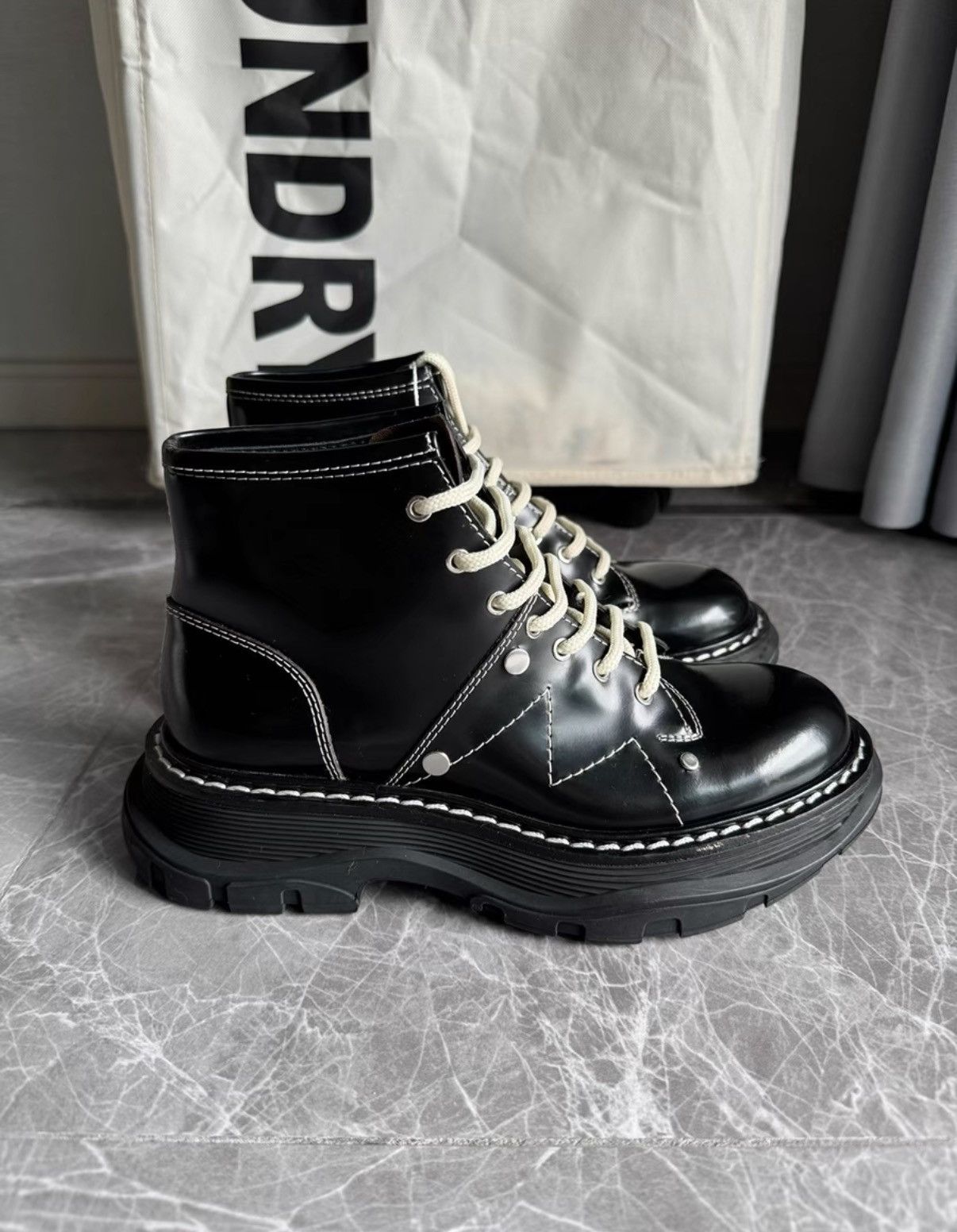 Alexander McQueen Alexander McQueen round-toe ankle boots K6 Size US 6 / IT 36 - 3 Thumbnail