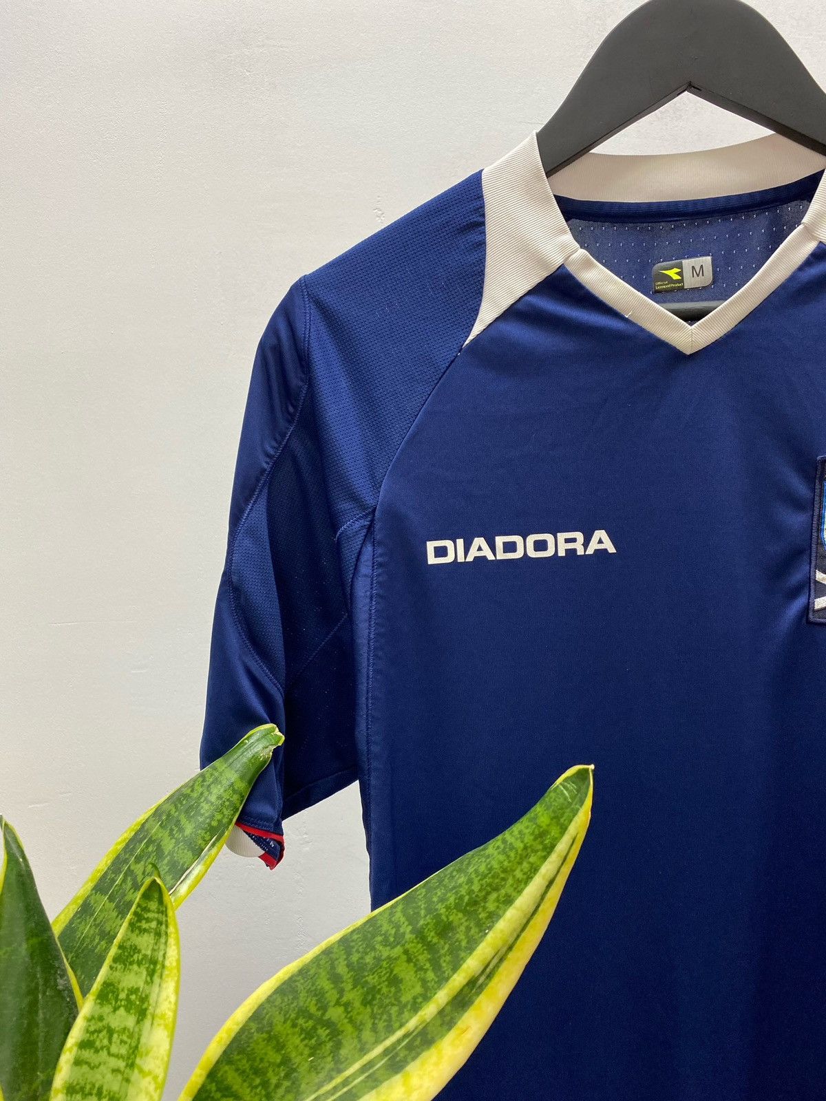 Diadora Scotland National Team 2008 2009 Diadora home soccer jersey Size US M / EU 48-50 / 2 - 5 Thumbnail