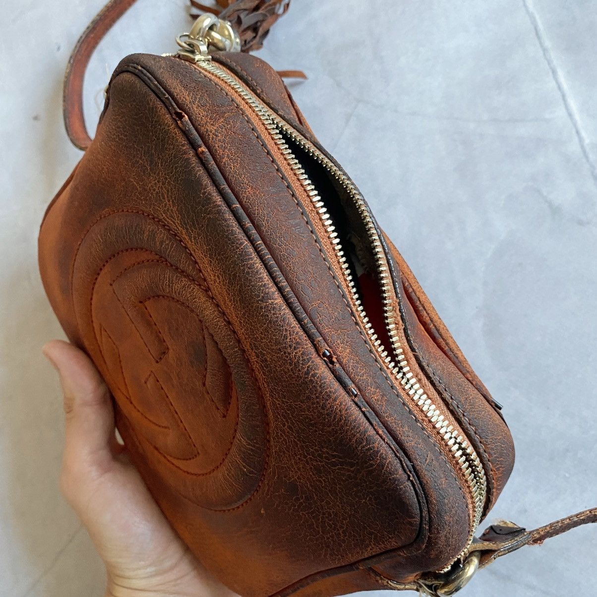Gucci ❗️Trashed❗️Gucci Soho Disco Bag GG Faded Distressed Vintage Size ONE SIZE - 6 Thumbnail