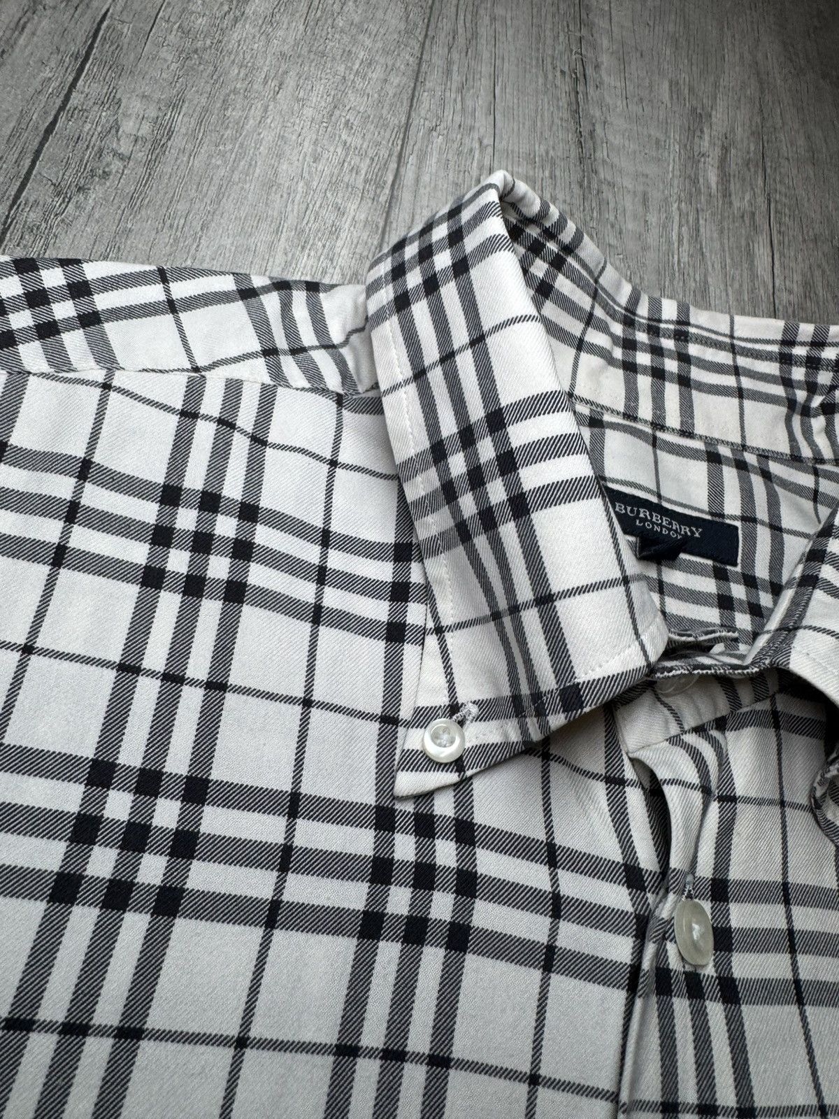 Burberry Burberry shirt nova check prosum XL Size US XL / EU 56 / 4 - 3 Thumbnail