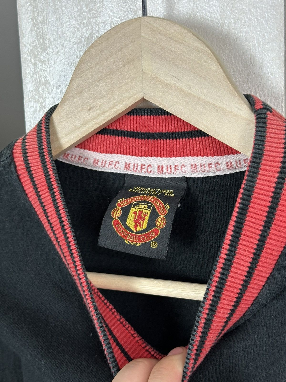 Vintage Vintage Manchester United Football Tee 90s Centre Logo Faded Size US L / EU 52-54 / 3 - 6 Thumbnail