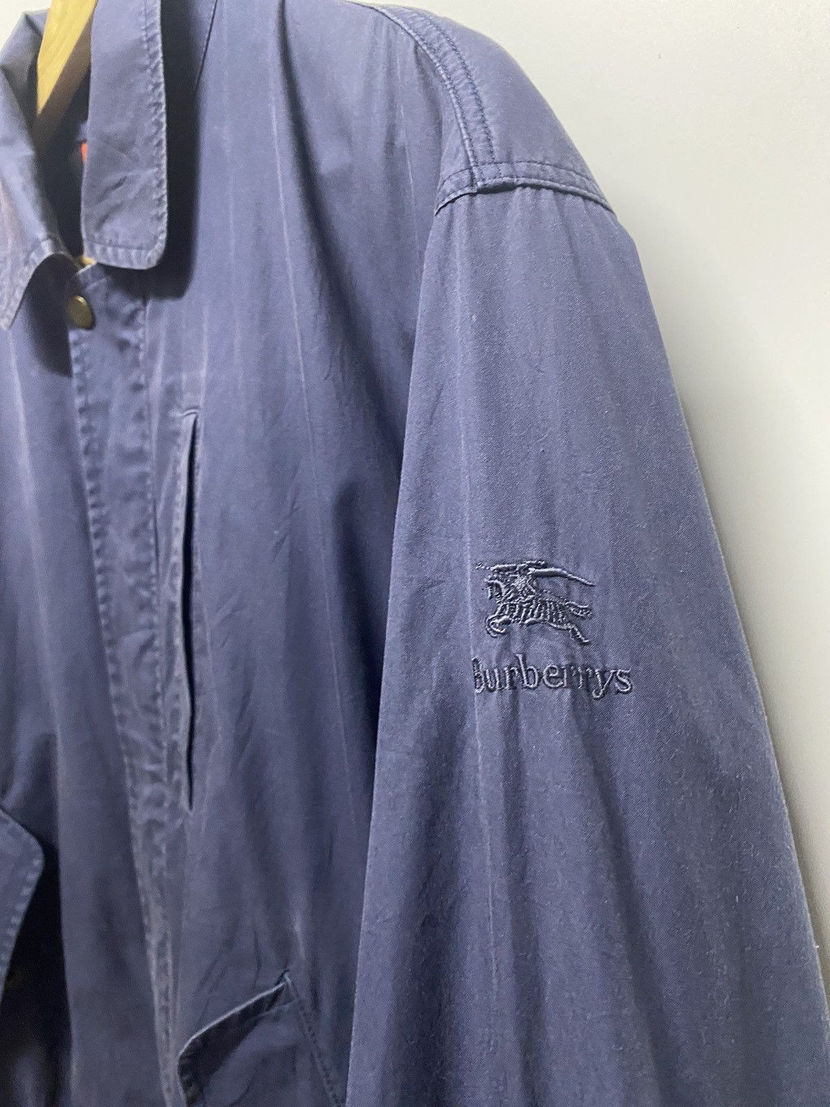 Burberry Vintage Burberry Full Zip Light Jacket Size US M / EU 48-50 / 2 - 8 Thumbnail