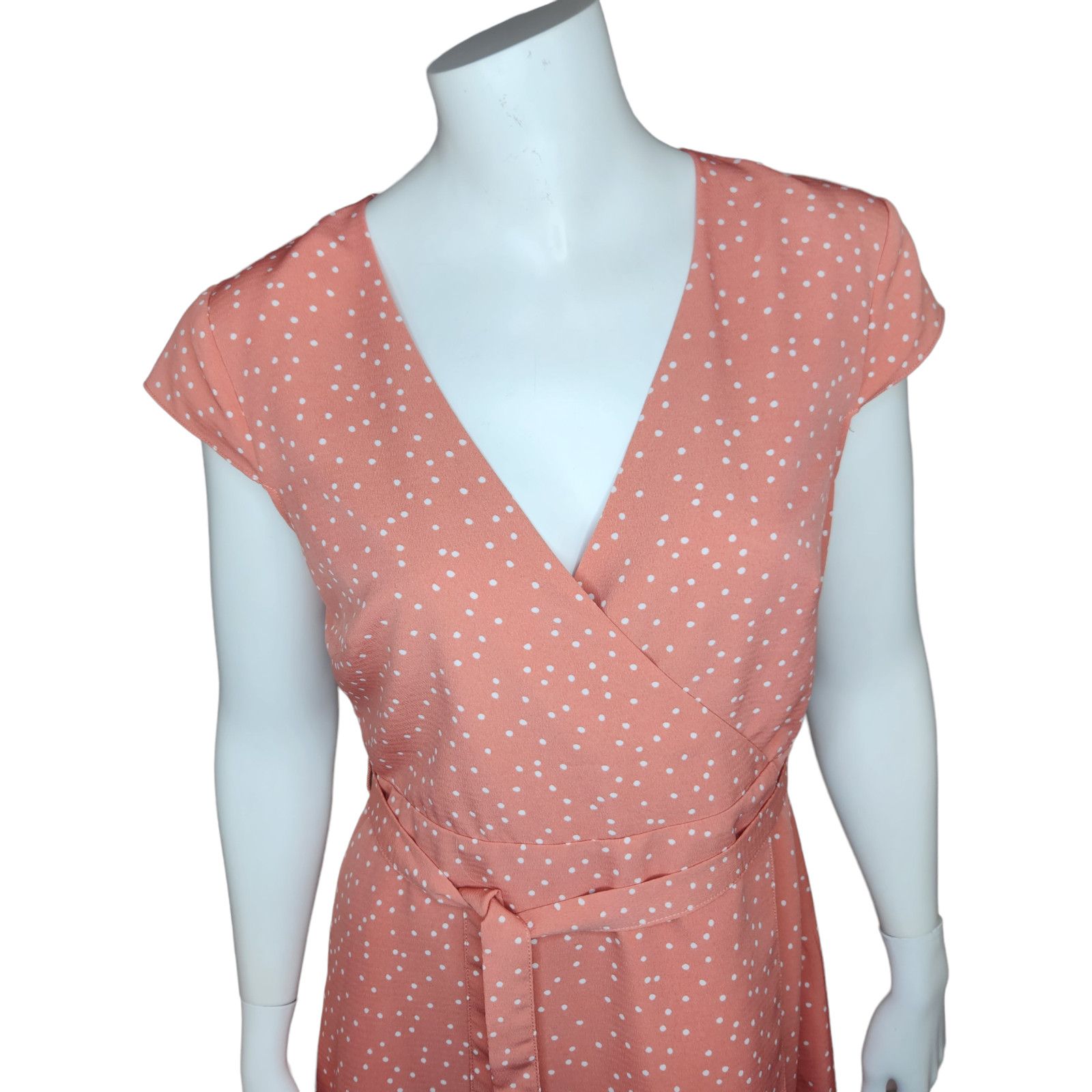 Madison Madison Womens Medium Peach Polka Dot Wrap Dress W/ Belt Size M / US 6-8 / IT 42-44 - 2 Thumbnail
