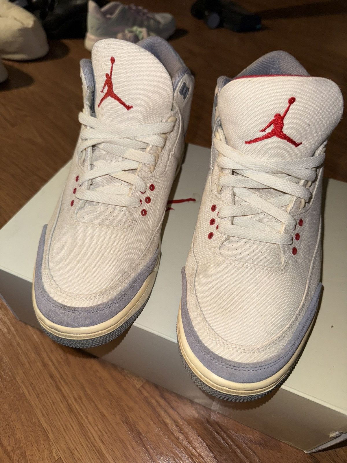 Jordan Brand Air Jordan 3 Retro SE ‘Muslin’ Size US 10.5 / EU 43-44 - 3 Thumbnail