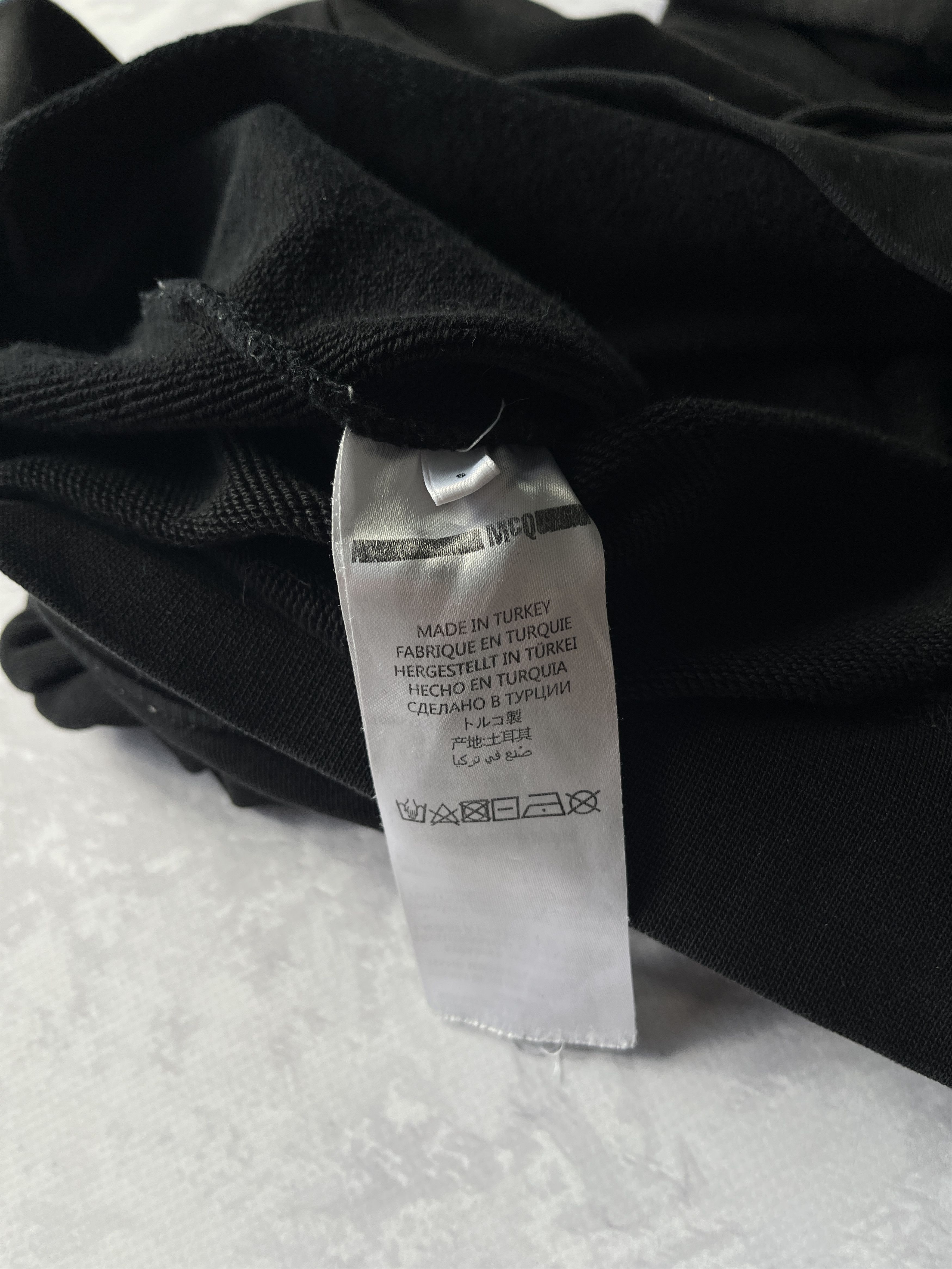 Alexander McQueen × Vintage Alexander McQueen Hoodie Pullover Big Logo MCQ Size US S / EU 44-46 / 1 - 7 Thumbnail