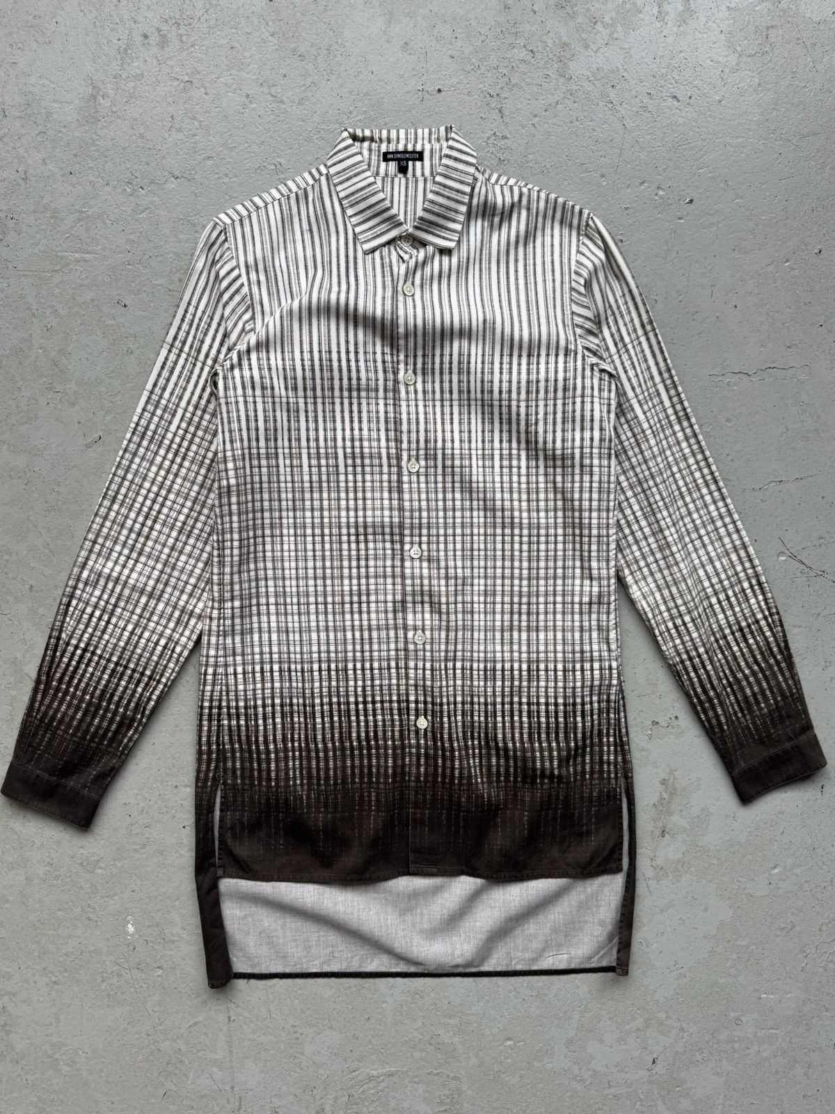 Ann Demeulemeester Ann Demeulemeester White Gradient Button Up Size US XS / EU 42 / 0 - 1 Thumbnail
