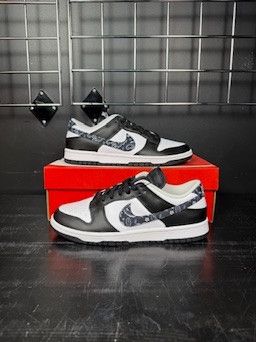 Nike Nike Dunk Low "Essential Paisley" Pack Black (WMNS) - Size 9.5 Size US 9.5 / IT 39.5 - 1 Thumbnail