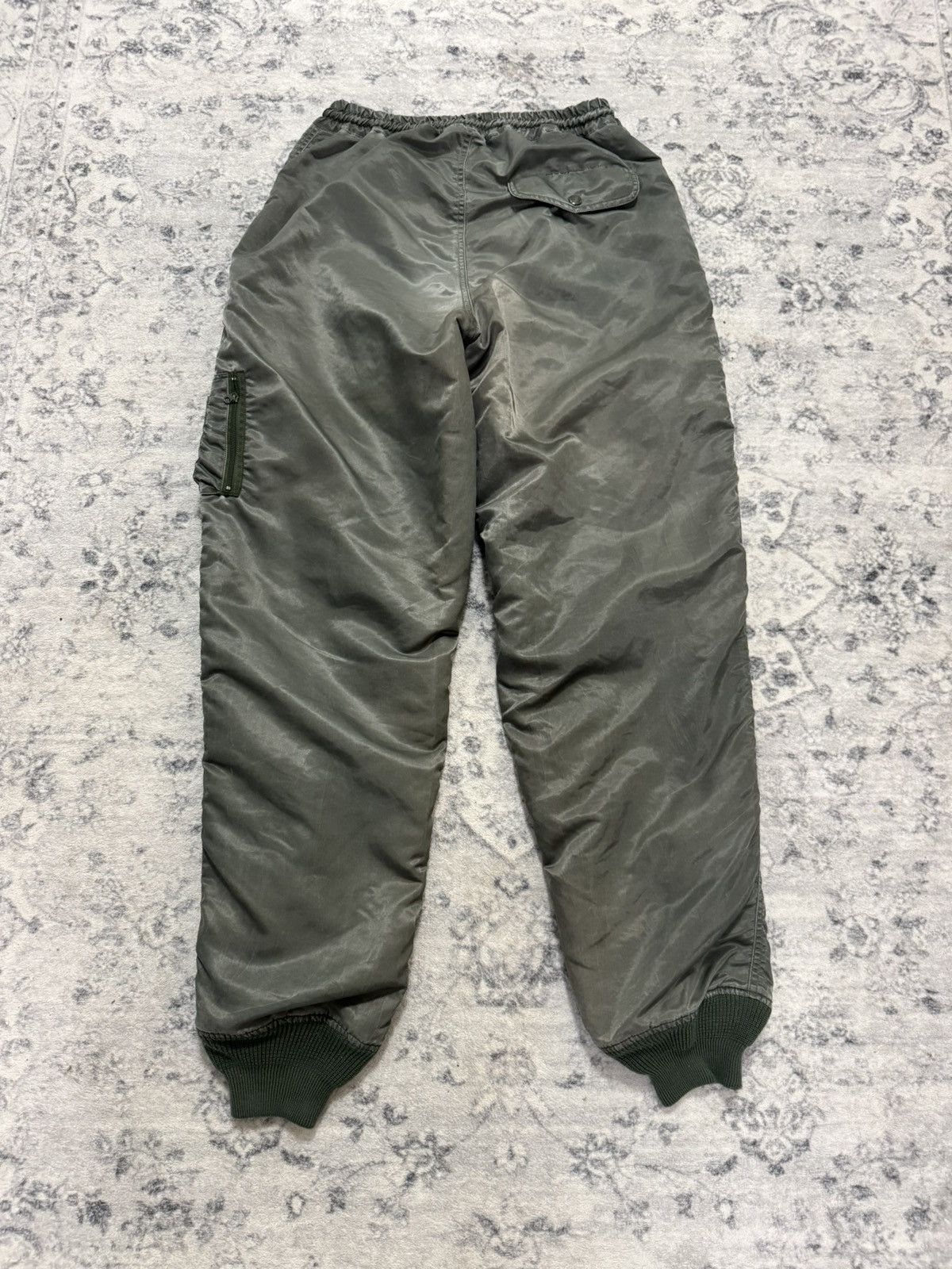 Japanese Brand VINTAGE HARD WASH QUILTED LINING FLIGHT BOMBER PANT Size US 32 / EU 48 - 7 Thumbnail