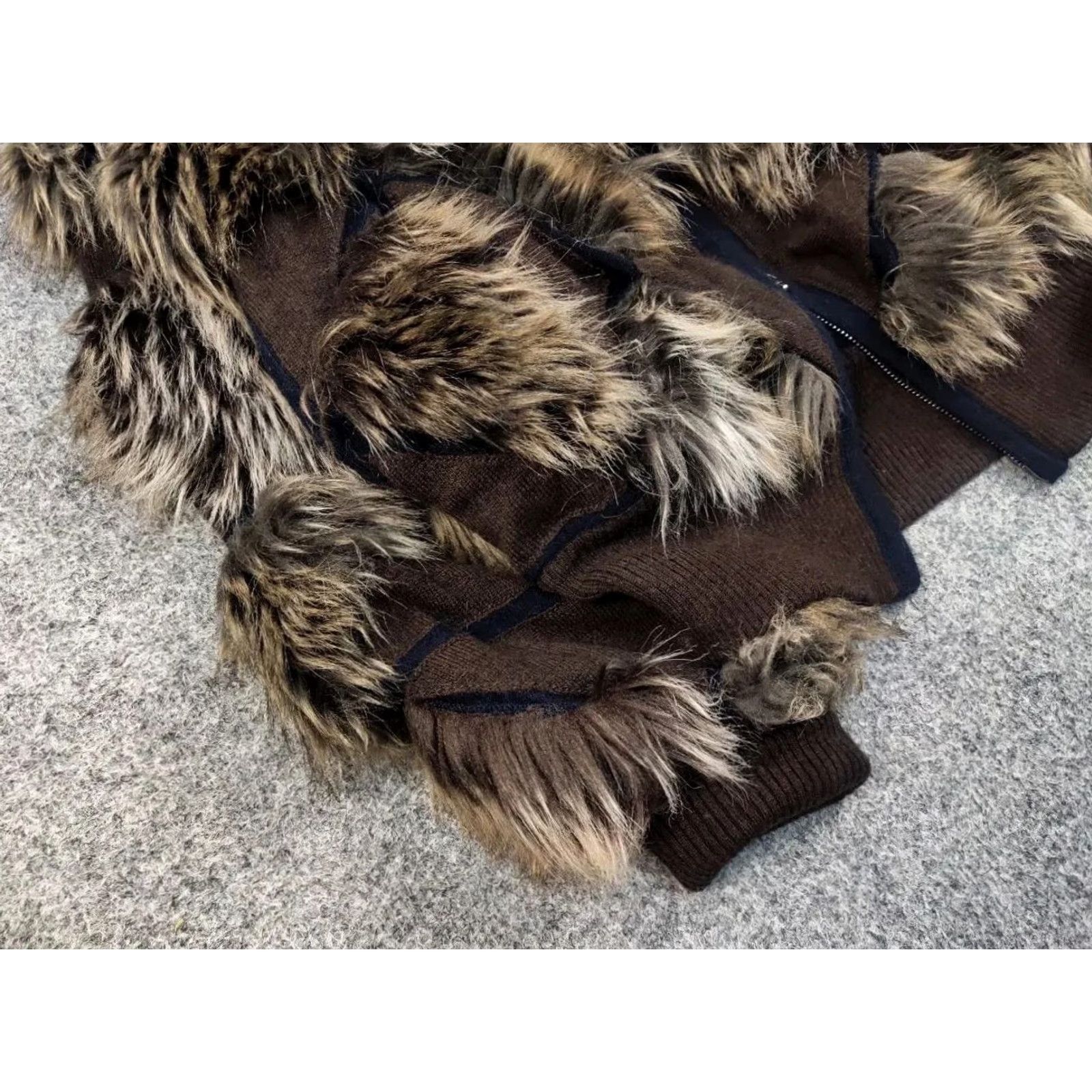 Chanel VINTAGE CHANEL Jacket Women M Brown Cashmere Wool Faux Fur Zip 90s Designer Size M / US 6-8 / IT 42-44 - 4 Thumbnail