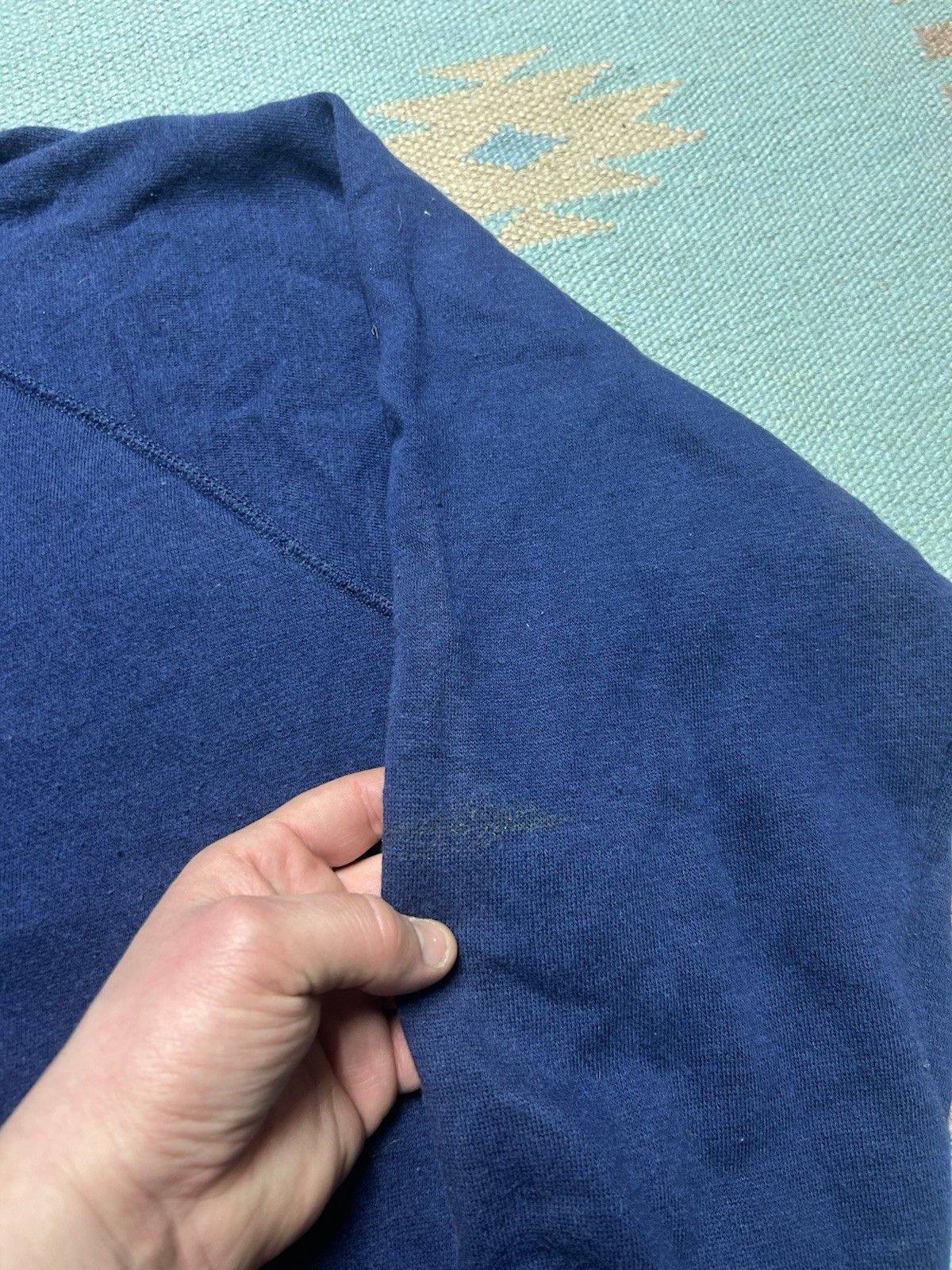 Vintage Vintage 70s crewneck sweatshirt navy blue blank raglan XL Size US XL / EU 56 / 4 - 5 Thumbnail