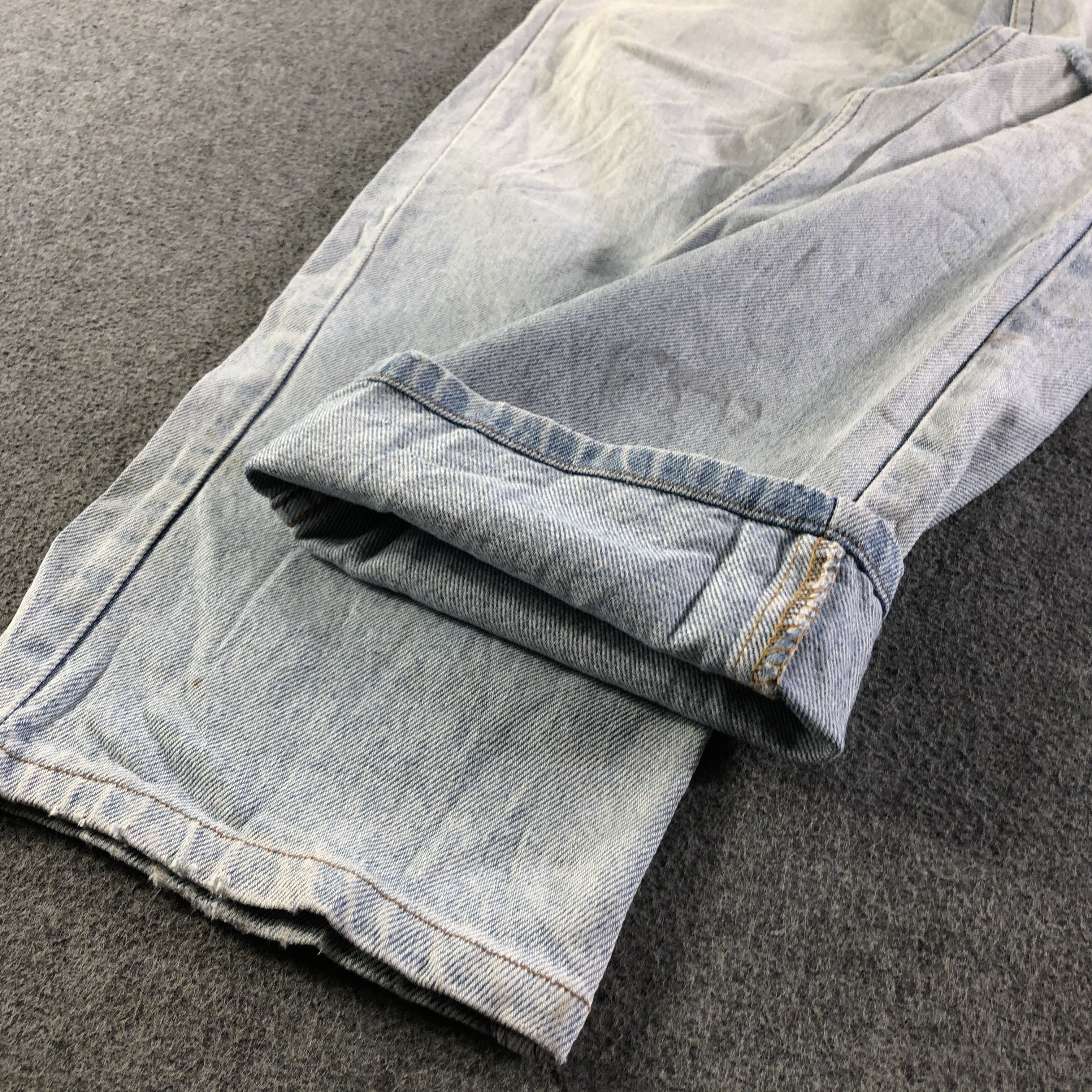 Levi's Vintage Light Wash Levis Jeans-J4577 Size US 32 / EU 48 - 6 Thumbnail
