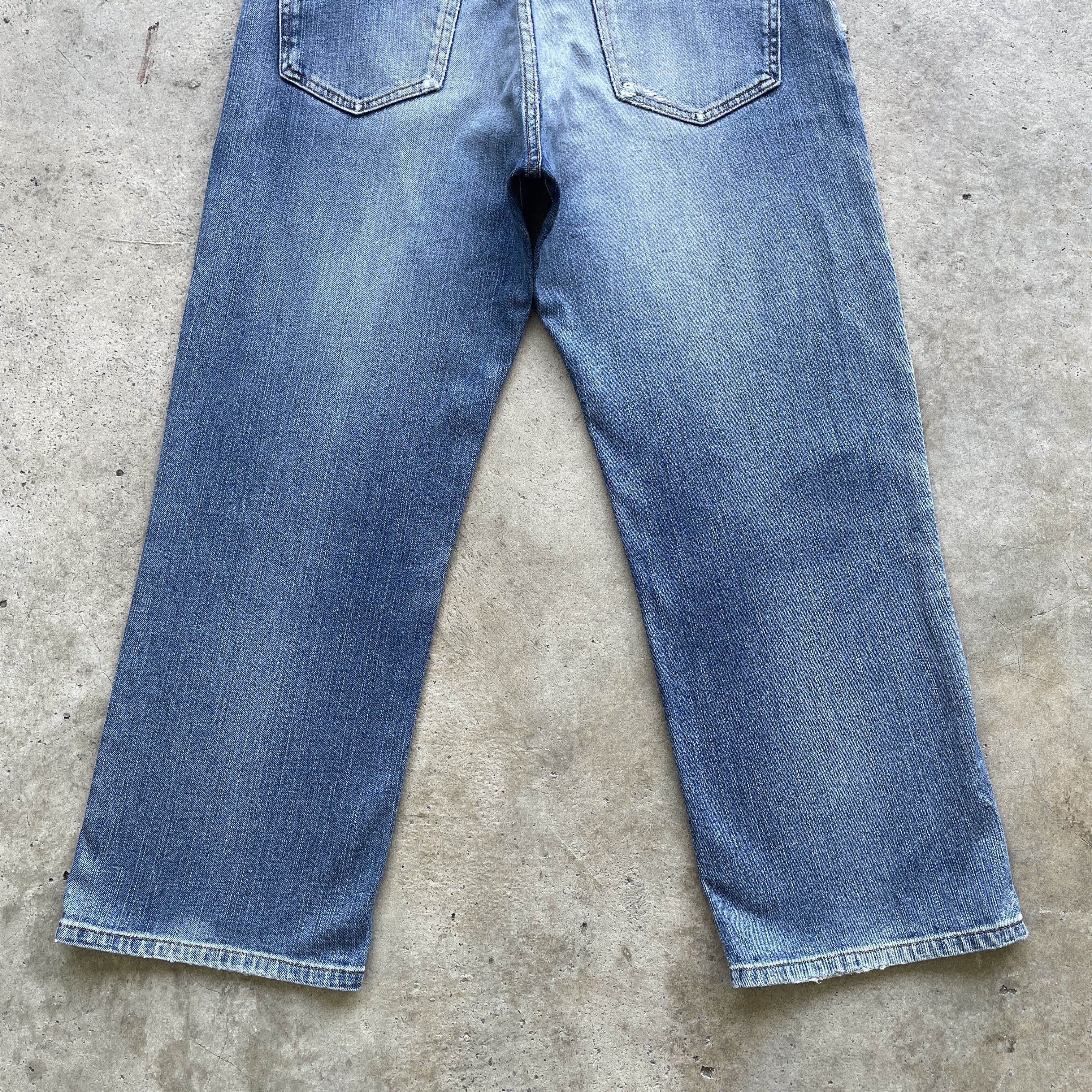 Japanese Brand VINTAGE JAPANESE DISTRESSED JEANS FADED DENIM PANTS W33 Size US 33 - 9 Thumbnail