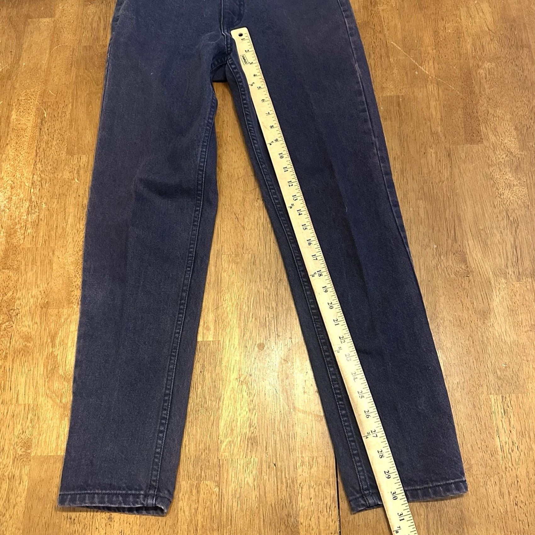 Guess VINTAGE Guess Purple Jeans Pants 90s Latch Button 26x30 Denim Cotton Adults 28? Size 28" / US 6 / IT 42 - 6 Thumbnail