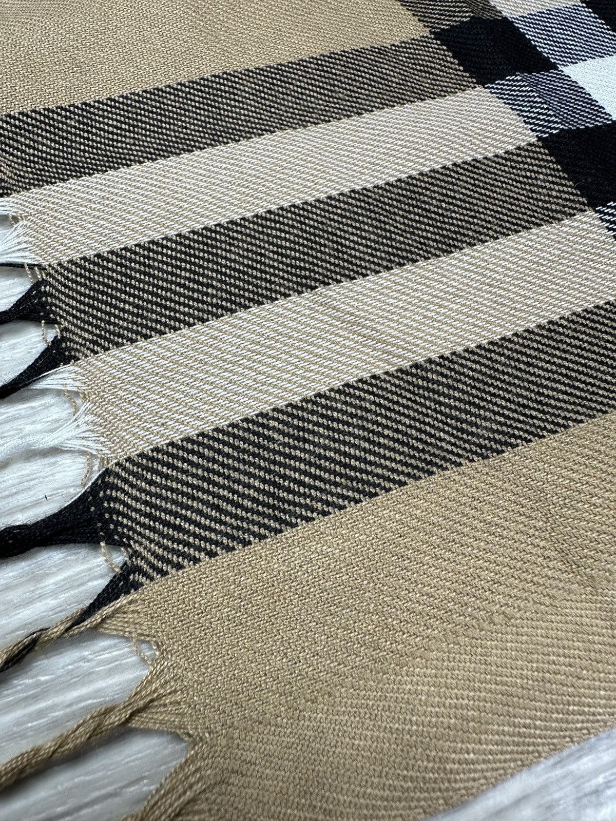 Burberry Vintage Burberry London Scraf Size ONE SIZE - 7 Thumbnail