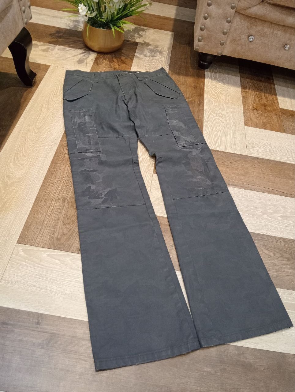 L7 Real Hip L7 REAL HIP JAPAN CAMO FLARED CARGO PANTS Size US 32 / EU 48 - 3 Thumbnail