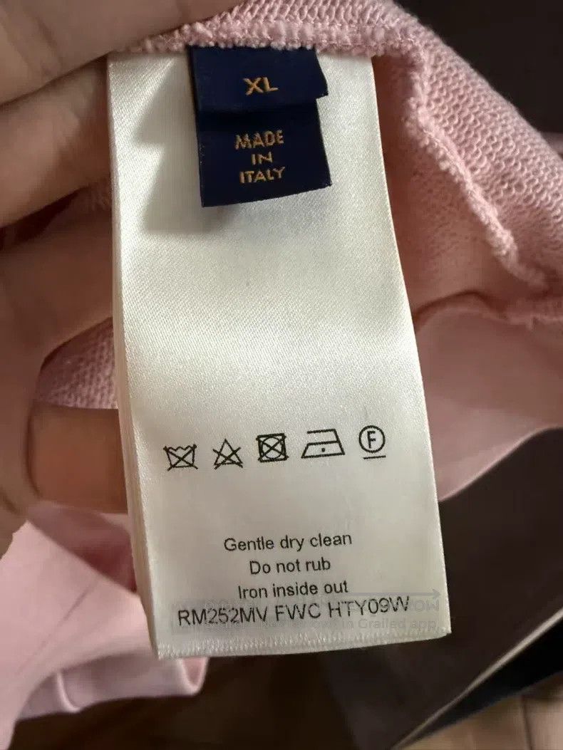 Louis Vuitton Louis Vuitton 25 years new pink logo sweatshirt Size US XL / EU 56 / 4 - 4 Thumbnail