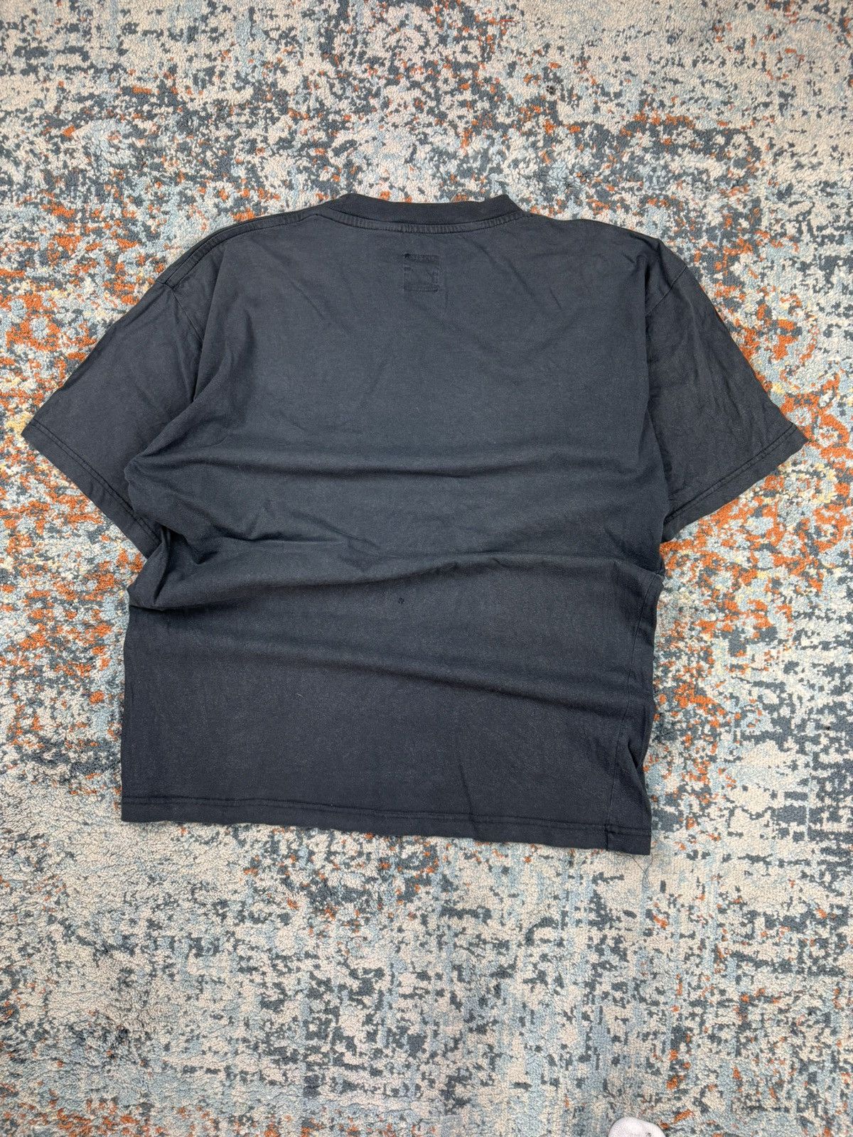 Nike × Vintage Vintage 90s Nike worn to perfection distressed logo tee Size US XL / EU 56 / 4 - 2 Thumbnail