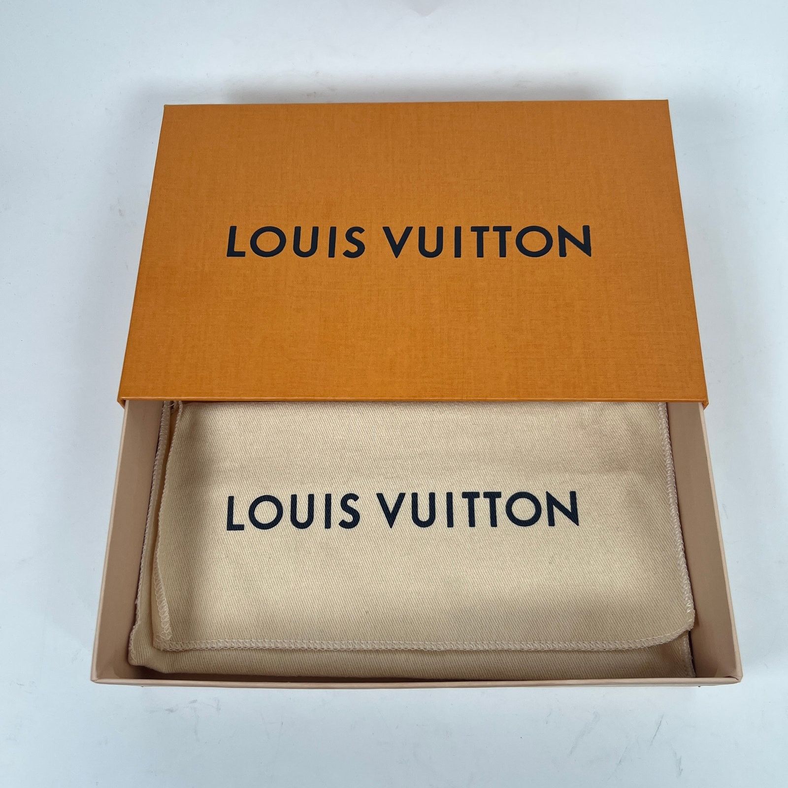 Louis Vuitton Louis Vuitton Aurore Monogram Empreinte Leather Zippy Wallet Size ONE SIZE - 7 Thumbnail