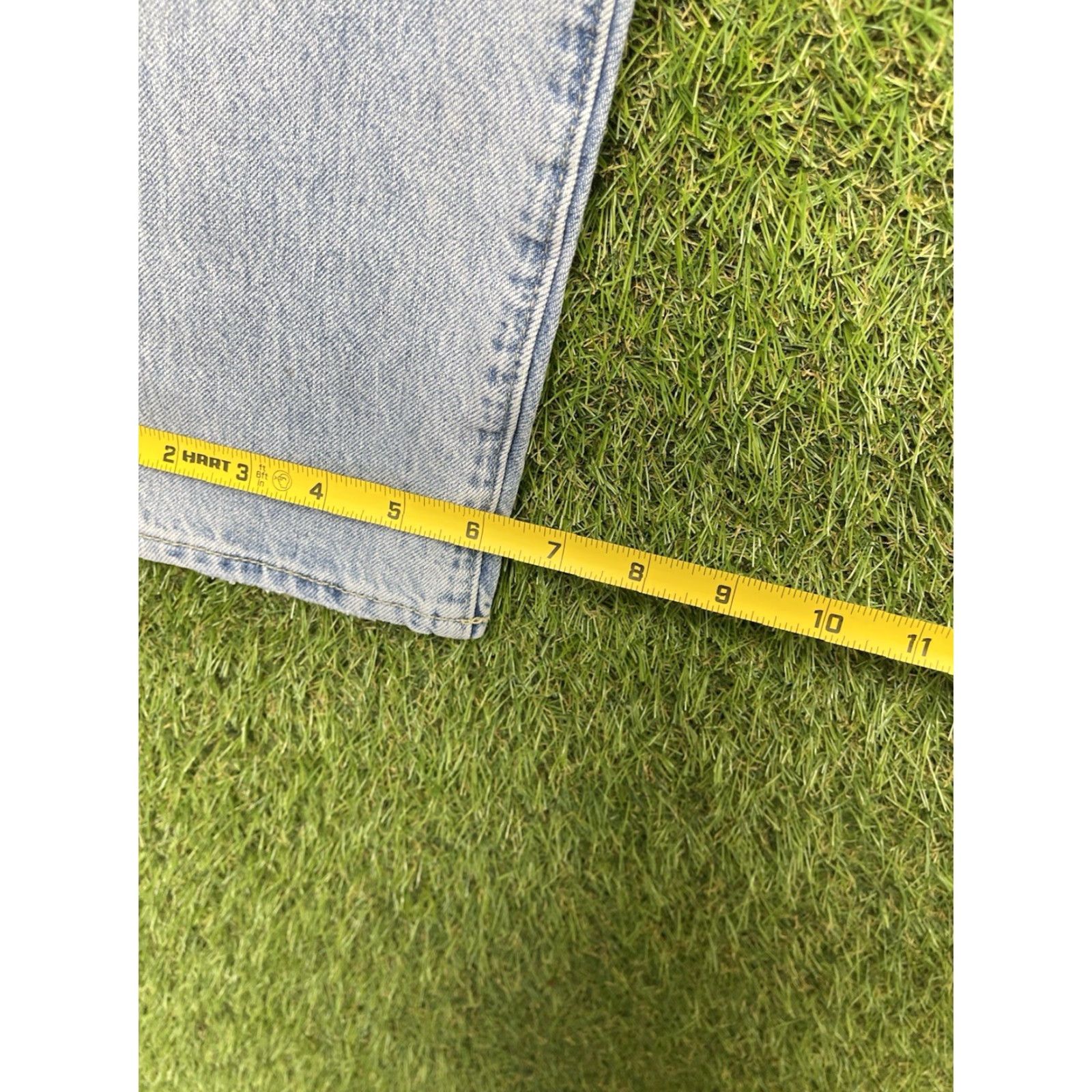 Abercrombie & Fitch Abercrombie & Fitch Jeans Mens 30x30 Blue Light Wash Slim Skinny 30 Inseam 30 in Denim Cotton Polyester Spandex Casual USA Preppy Mens Size US 30 / EU 46 - 5 Thumbnail