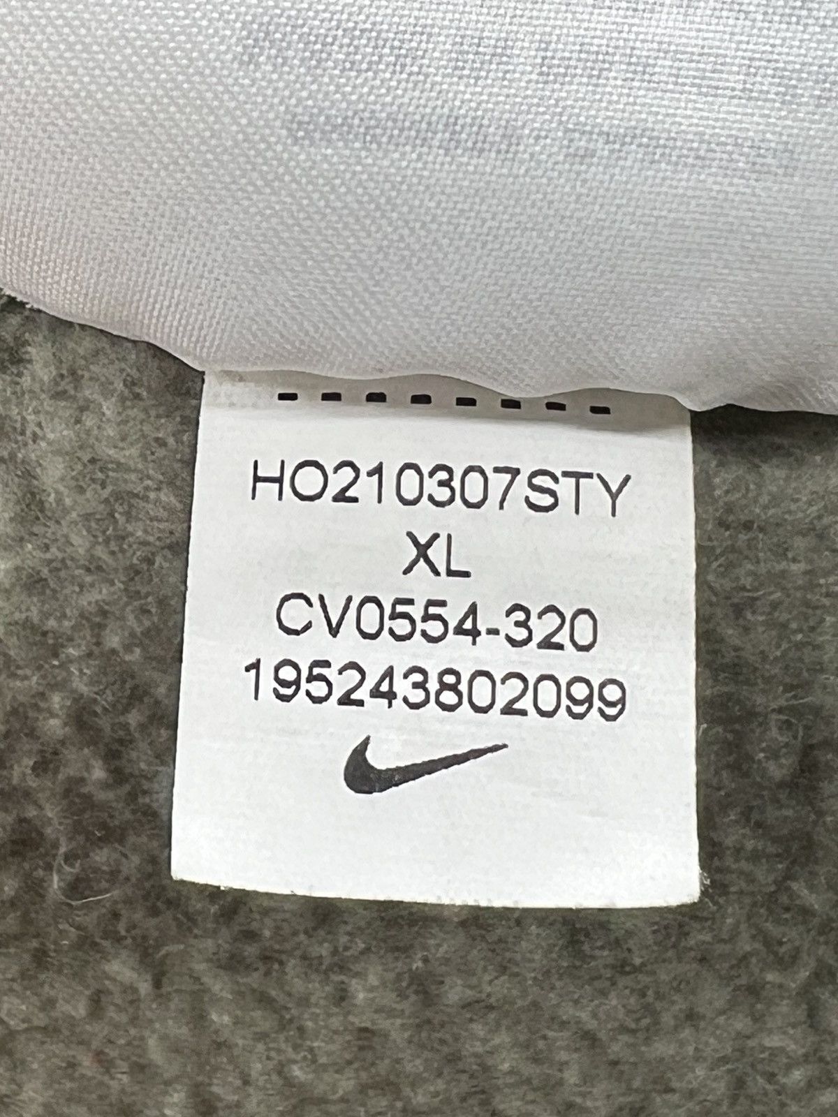 Nike Nike NRG Fleece Crew Sweater Solo Swoosh Army CV0554-460 Size US XL / EU 56 / 4 - 4 Thumbnail