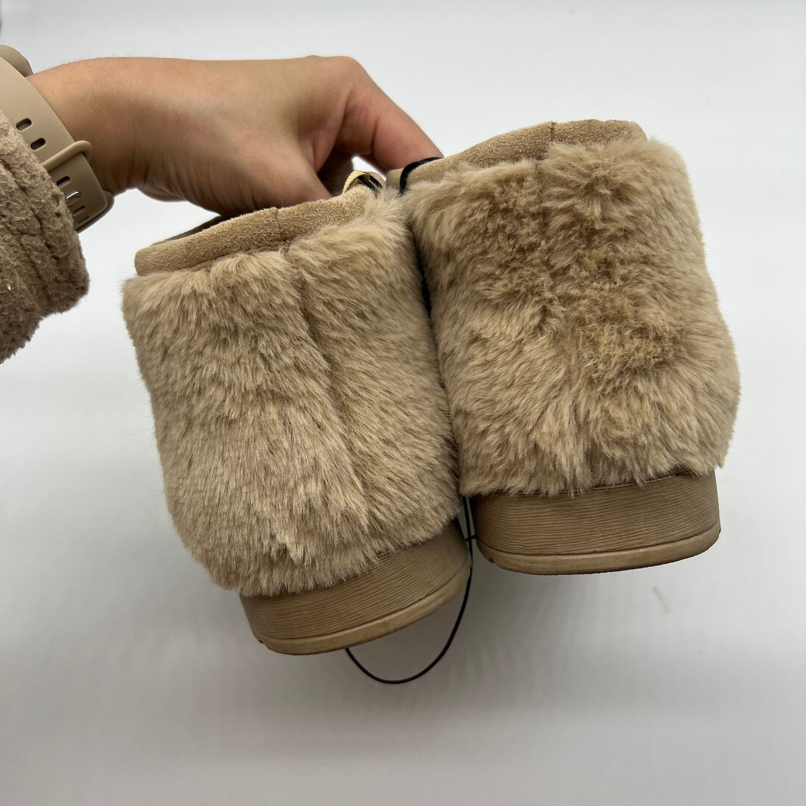 Other Arizona Jean Co Womens Faux Fur Slater Flat Winter Size US 7 / IT 37 - 11 Thumbnail
