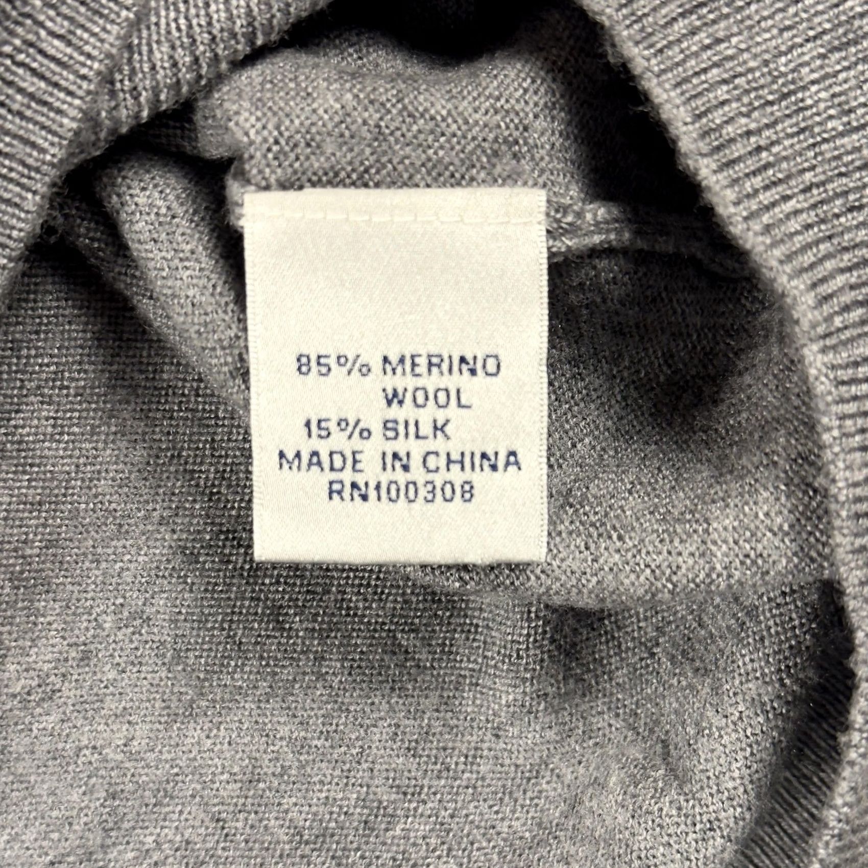 Peter Millar Peter Millar Sweater Mens XL Gray V Neck Merino Wool Silk Knit Lightweight Size US XL / EU 56 / 4 - 4 Thumbnail