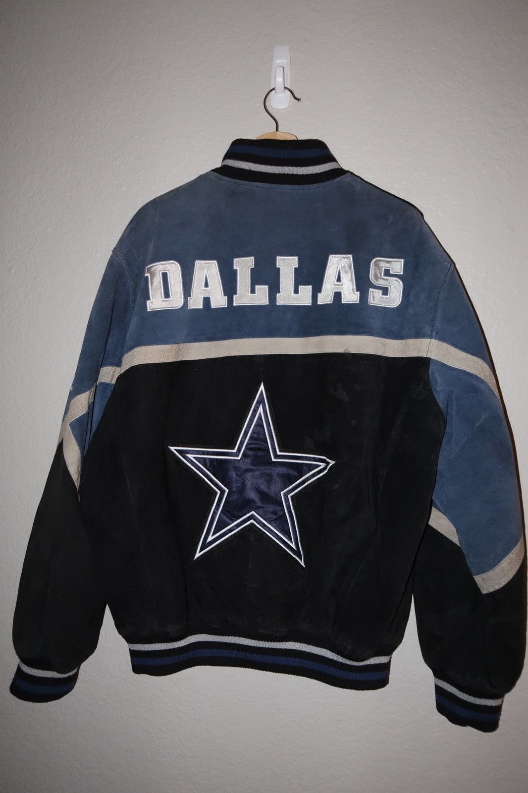 NFL Vintage NFL Dallas Cowboys Suede Leather Jacket—L Size US L / EU 52-54 / 3 - 2 Thumbnail