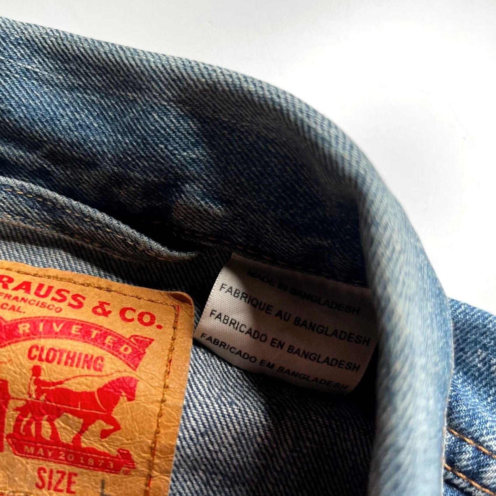 Levi's Levi's Mens Jacket Trucker Jacket Denim Blue Jean Jacket L Size US 33 - 5 Thumbnail
