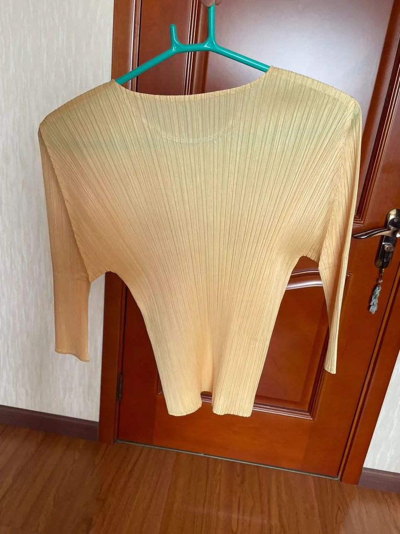 Issey Miyake Issey Miyake size:3 Yellow pleated long-sleeved shirt Size XS / US 0-2 / IT 36-38 - 3 Thumbnail