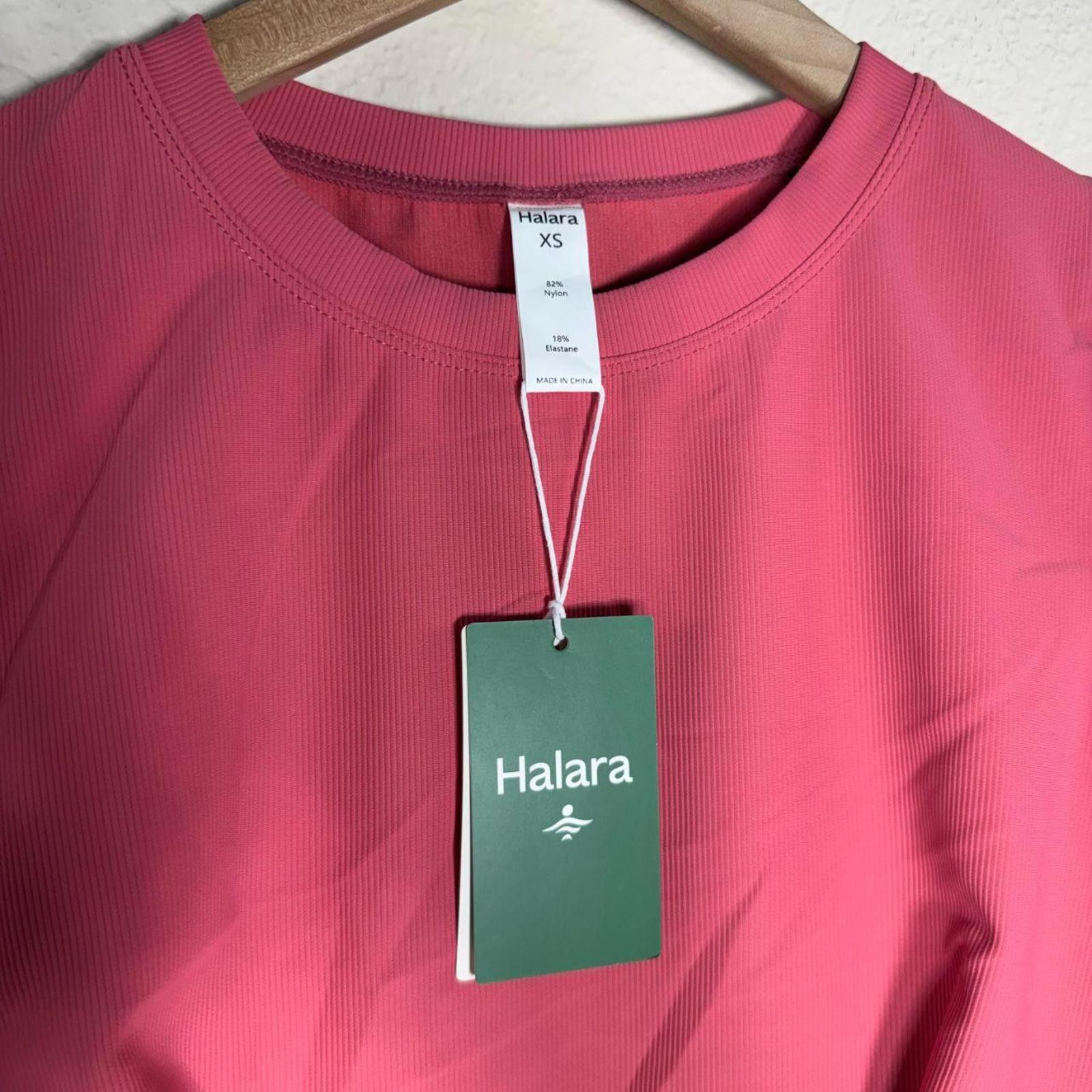 Other Halara Shirt Women's XS Pink NEW Size XS / US 0-2 / IT 36-38 - 2 Thumbnail