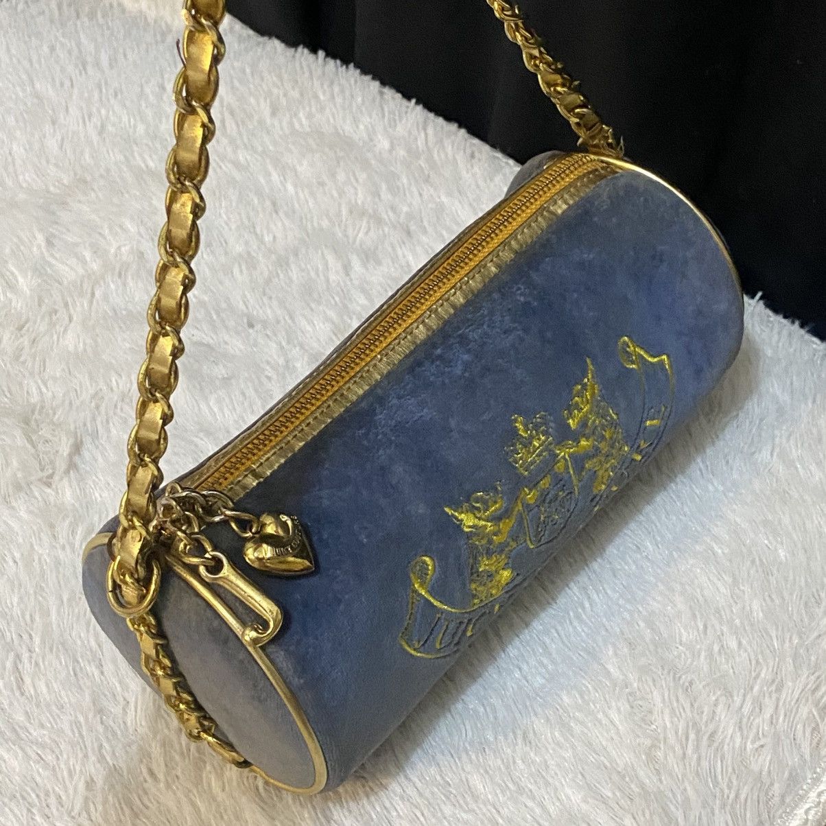Juicy Couture Juicy Couture Vintage Barrel Bag Size ONE SIZE - 2 Thumbnail