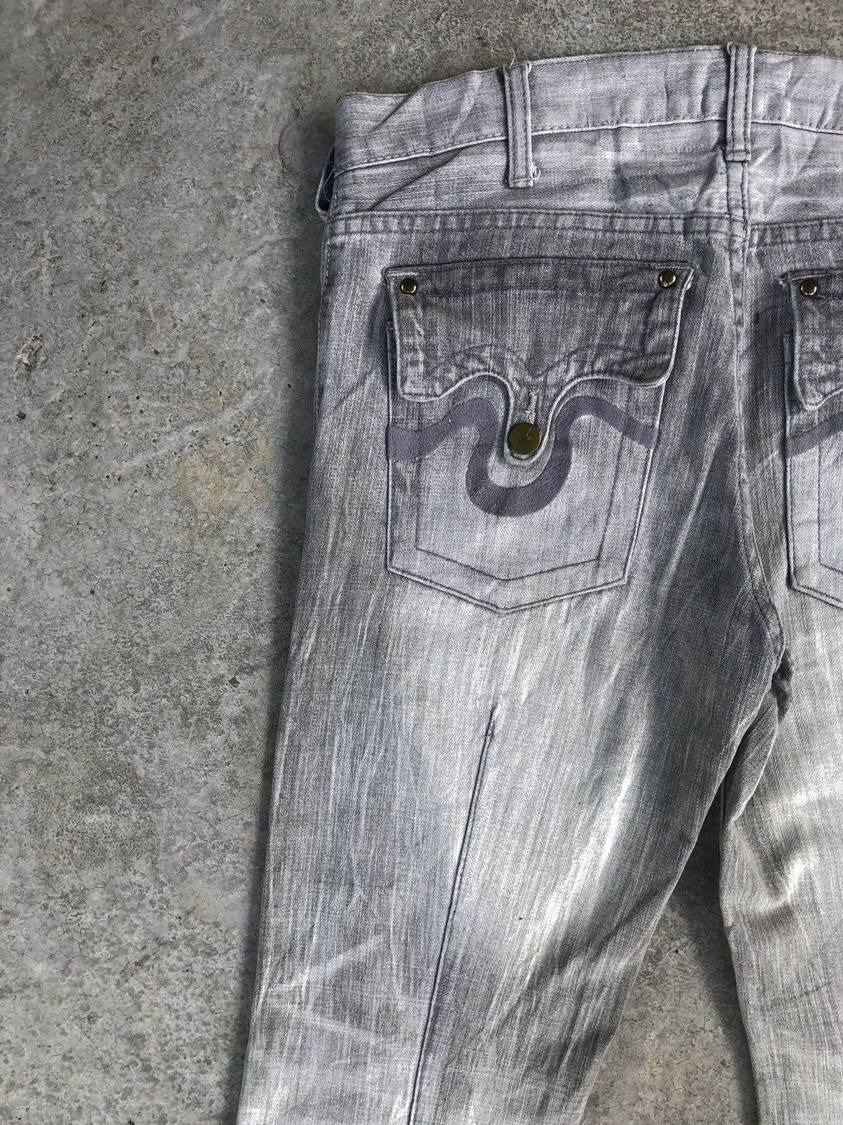 Japanese Brand Japanese London Flared Jeans Distressed Jeans Size US 32 / EU 48 - 9 Thumbnail