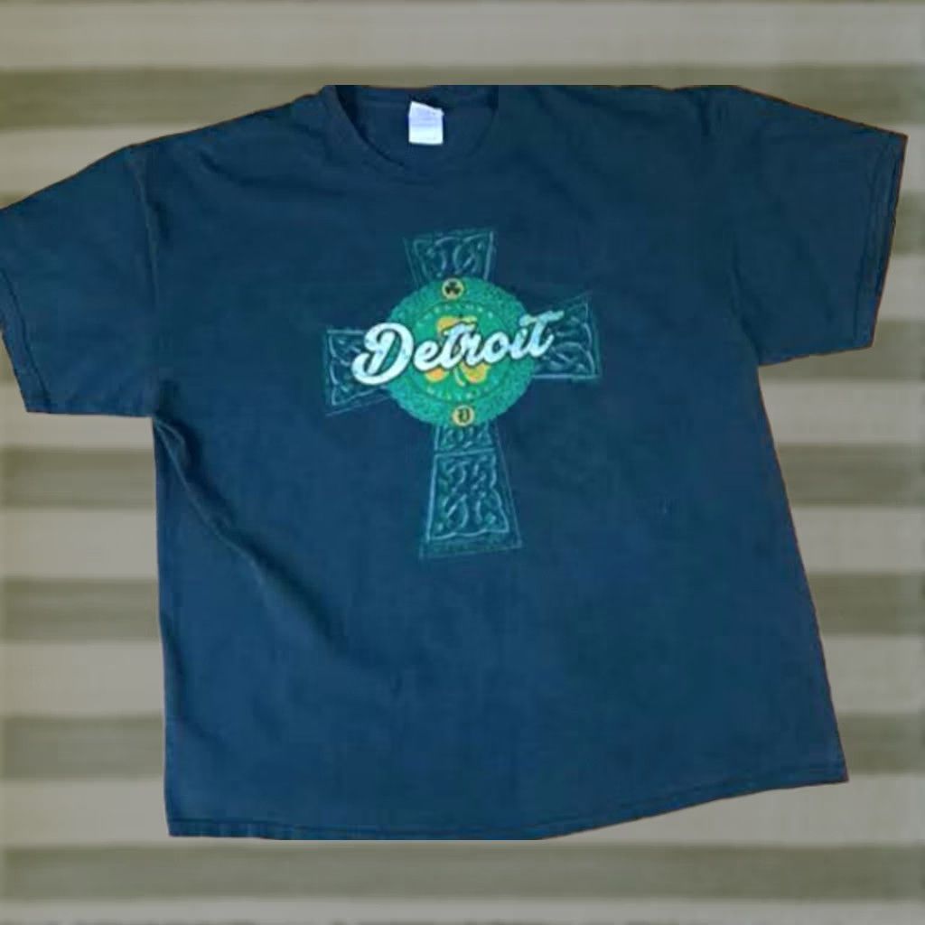 Gildan VINTAGE Detroit T-Shirt Gildan Green XL Cotton Printed Crew Neck Short Sleeve Men US Cities Size US XL / EU 56 / 4 - 1 Thumbnail
