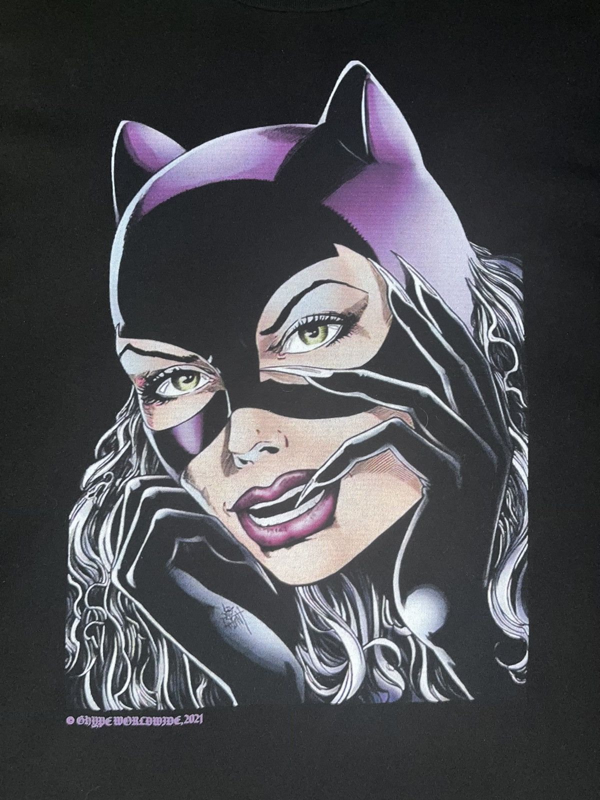 DC Comics Catwoman vintage tee Size US L / EU 52-54 / 3 - 2 Thumbnail