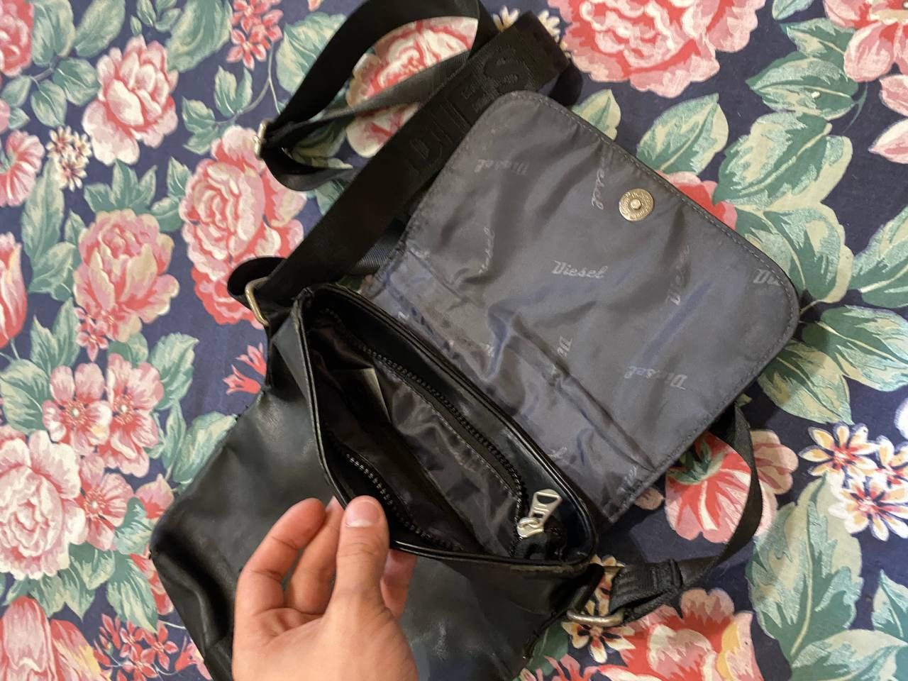 Diesel Bags Diesel logo Vintage Streetwear Y2K Size ONE SIZE - 14 Thumbnail