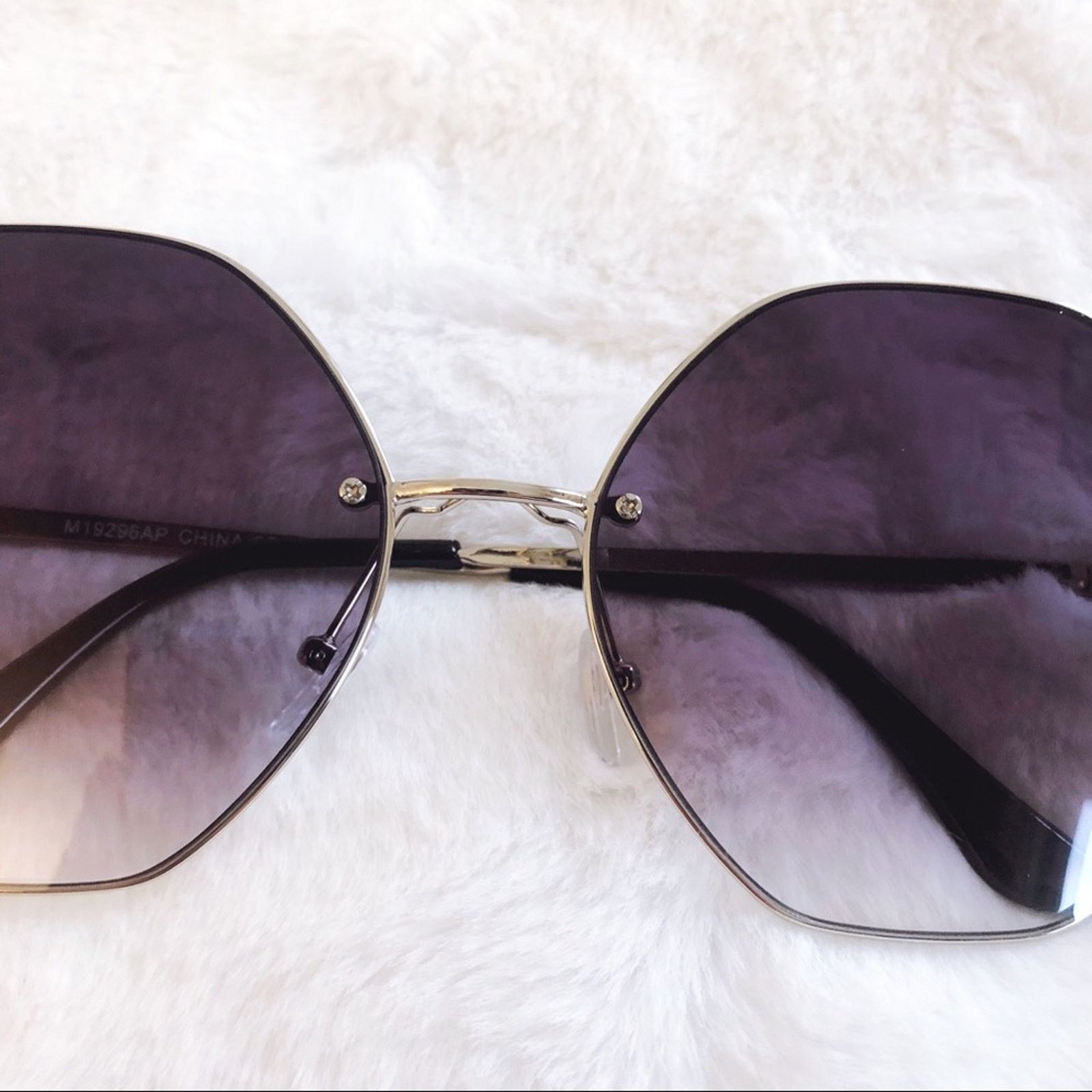 Other Ada Black Round Geometric Fashion Sunglasses Size ONE SIZE - 4 Thumbnail