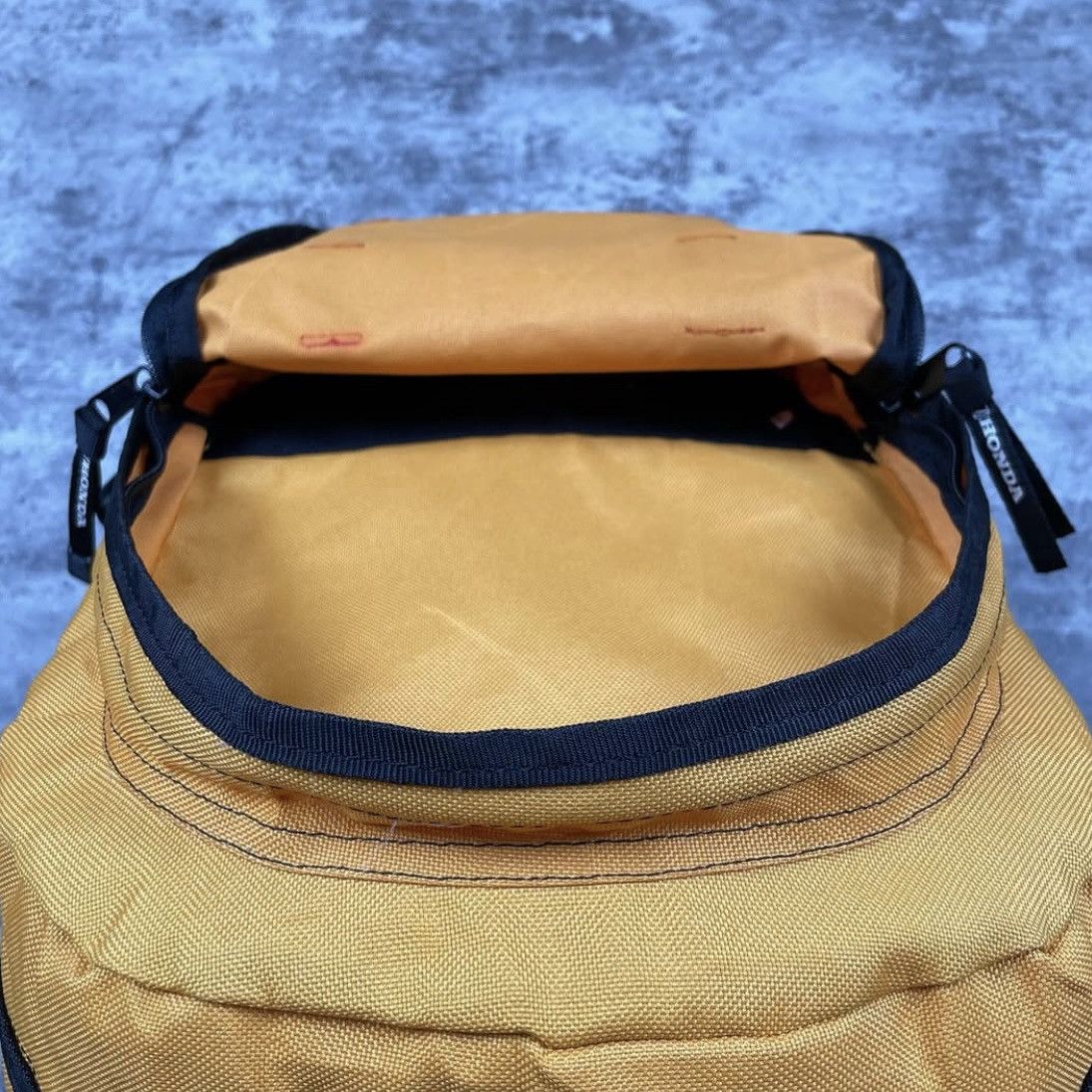 Keith Haring Vintage Keith Haring x Honda Backpack Size ONE SIZE - 6 Thumbnail