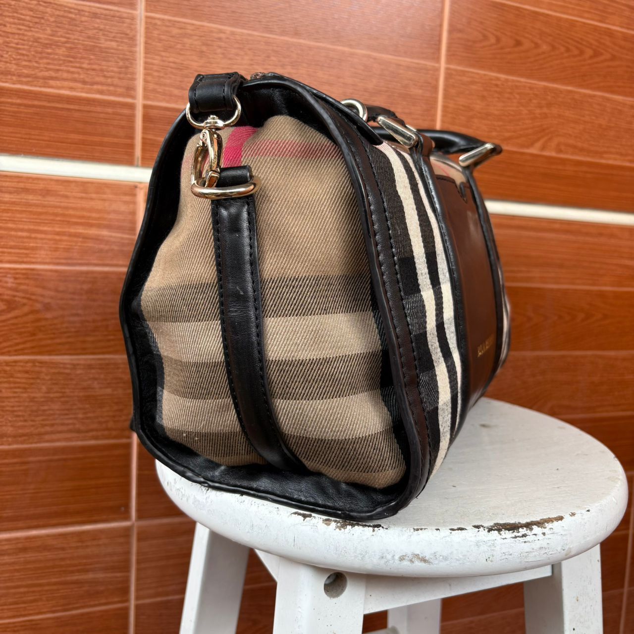 Burberry Burberry Vintage Haymarket Check Canvas & Leather Boston Bag Size ONE SIZE - 3 Thumbnail