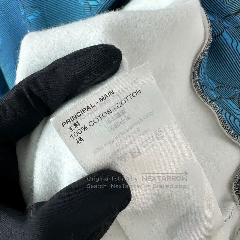 Louis Vuitton Louis Vuitton Full print hooded sweatshirt Size US M / EU 48-50 / 2 - 7 Thumbnail
