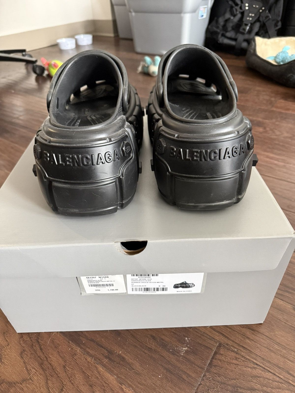 Balenciaga × Crocs Balenciaga Crocs Size US 10 / EU 43 - 2 Thumbnail